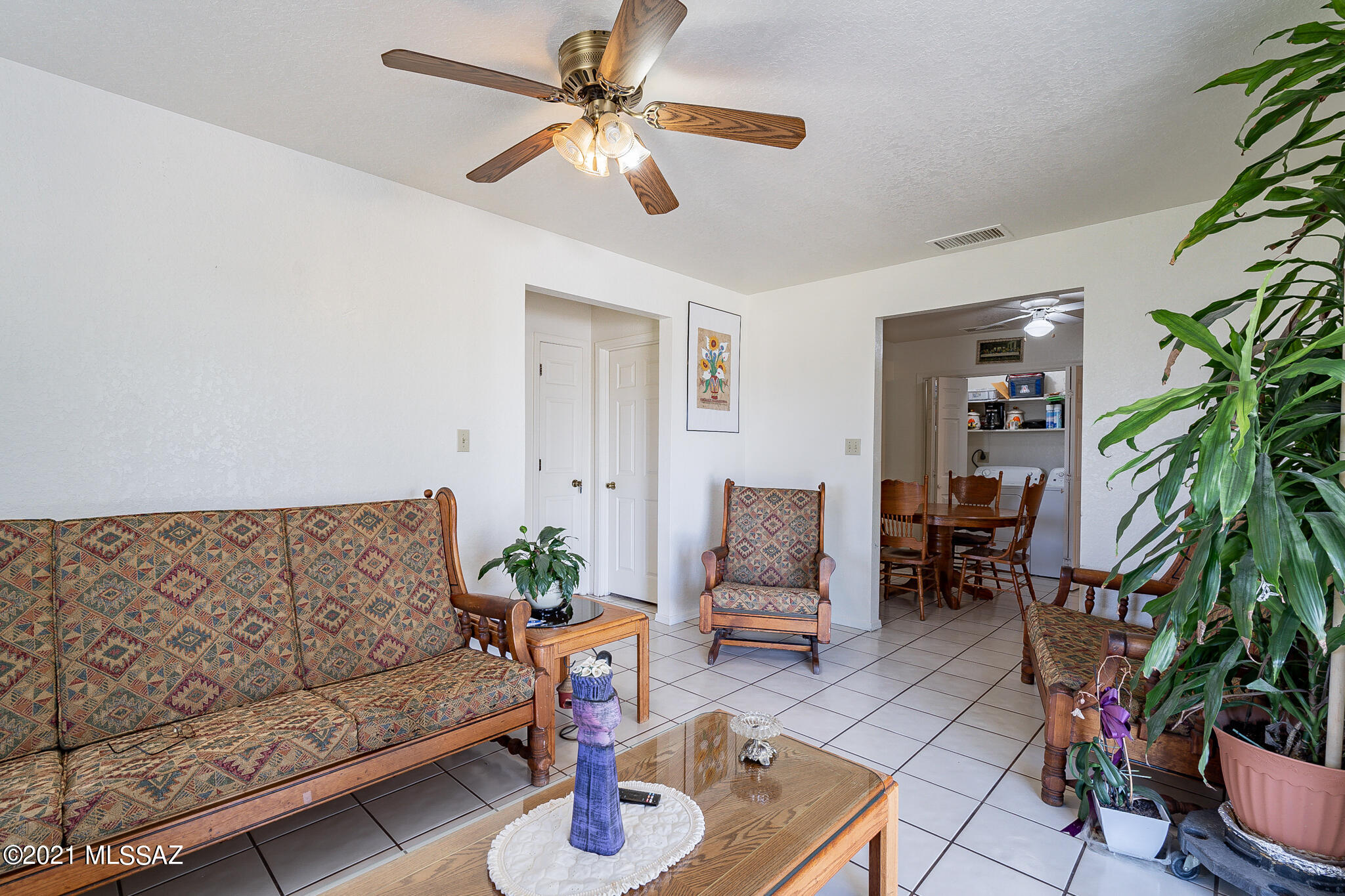 245 Cuarzo Court