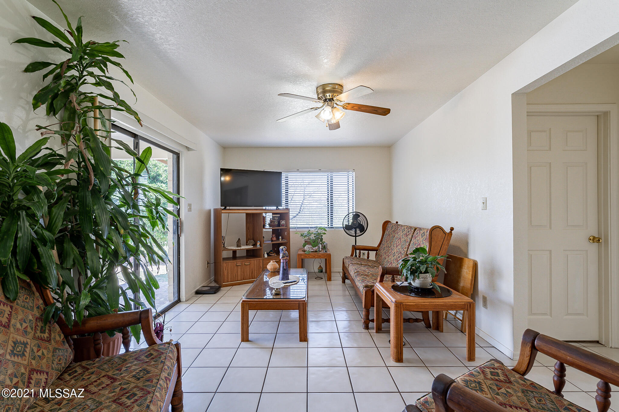 245 Cuarzo Court