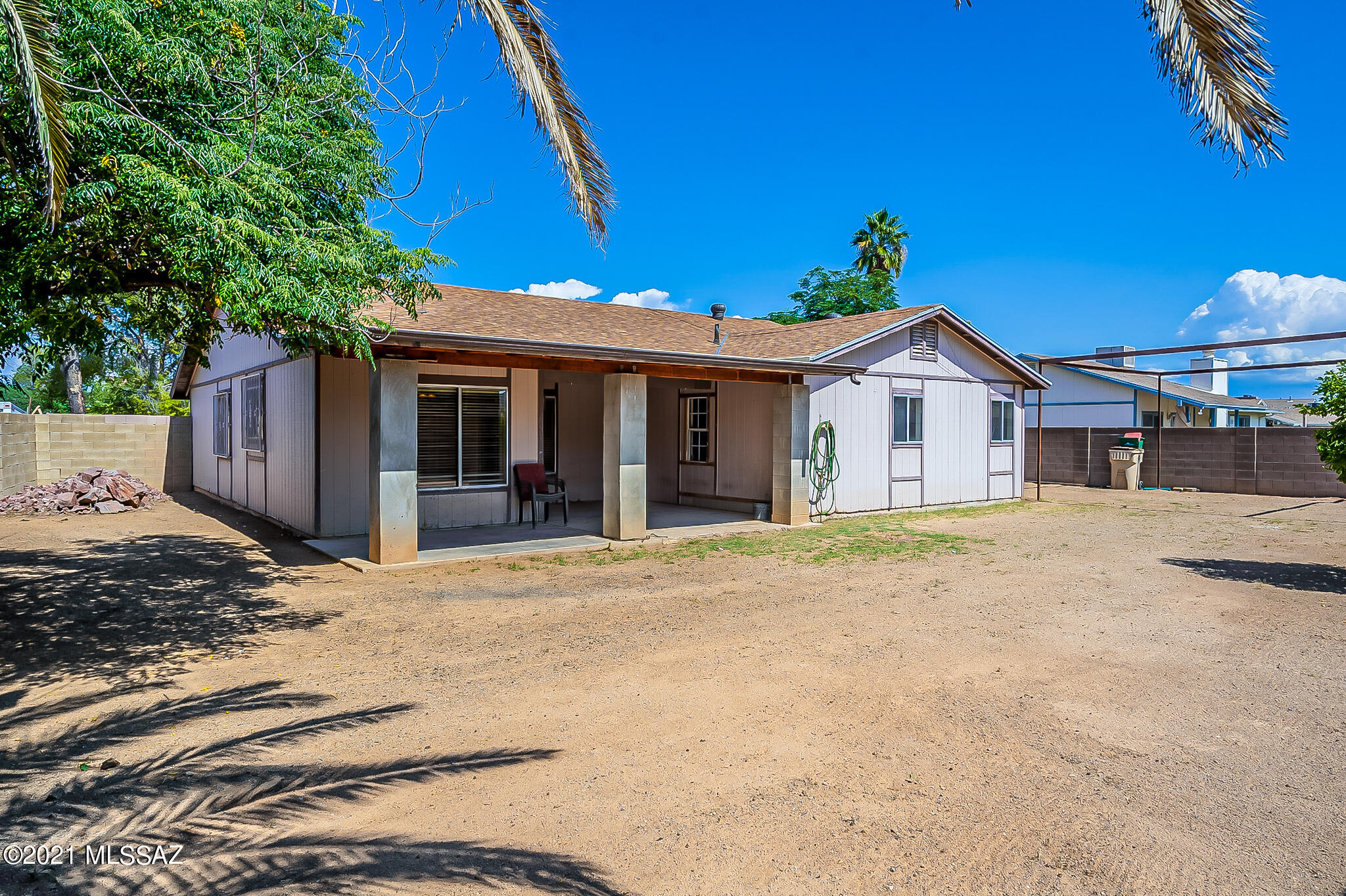 3229 W Placita Alegre