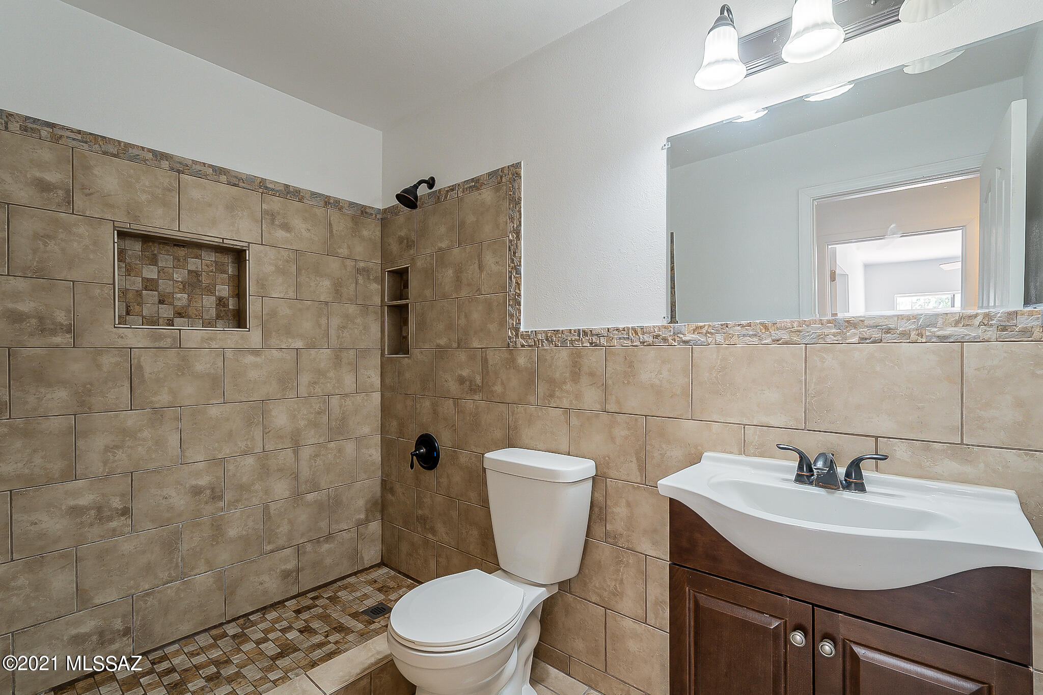 3229 W Placita Alegre