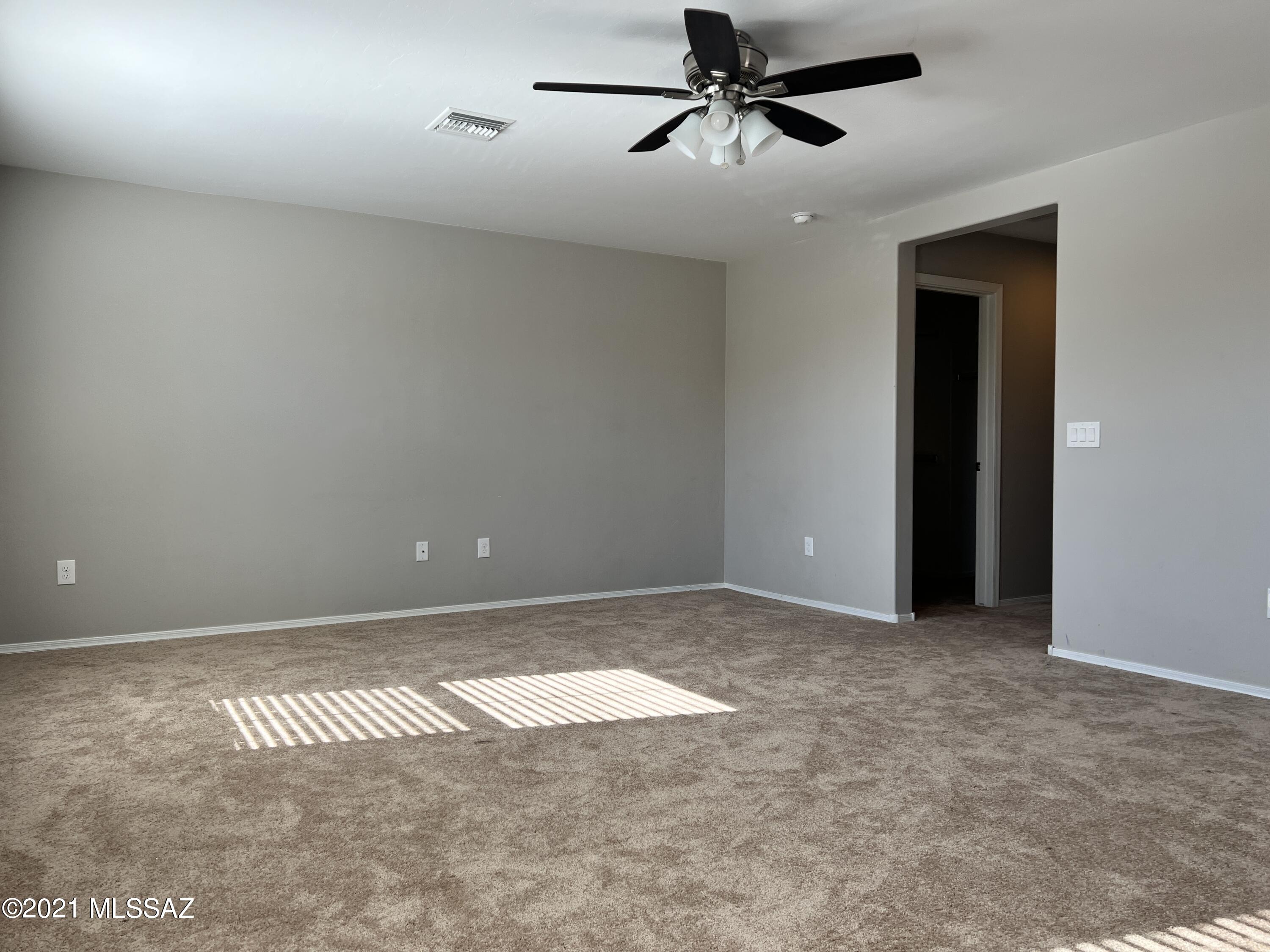 4300 W Bushmaster Peak Drive