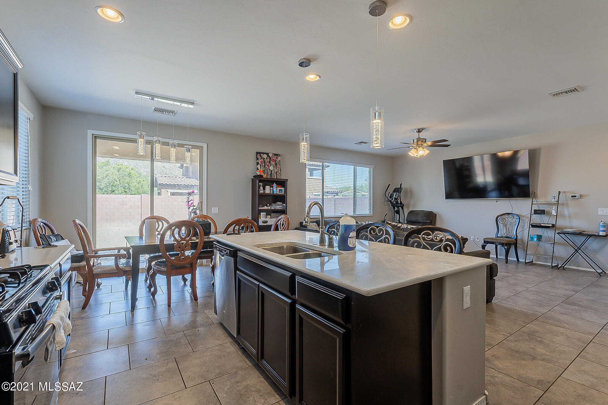 4300 W Bushmaster Peak Drive