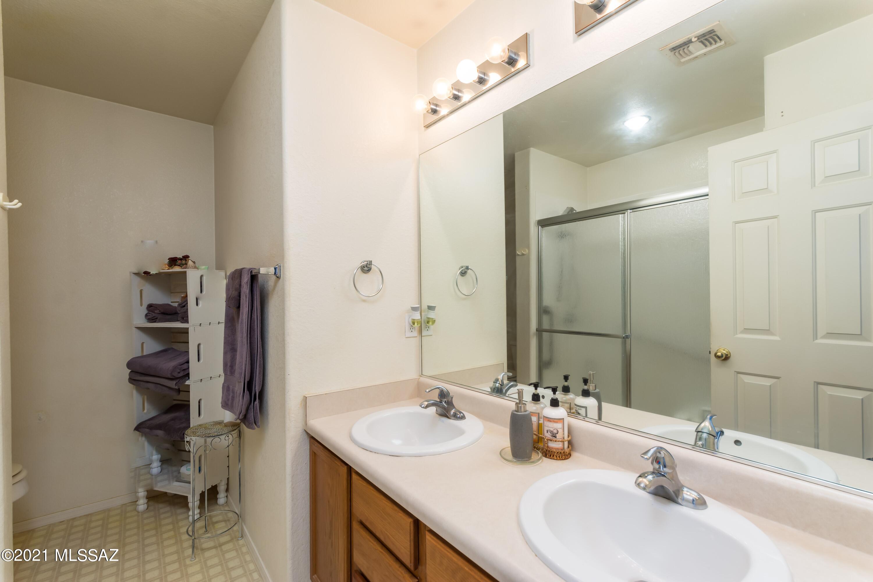 131 E Majesty Palm Place
