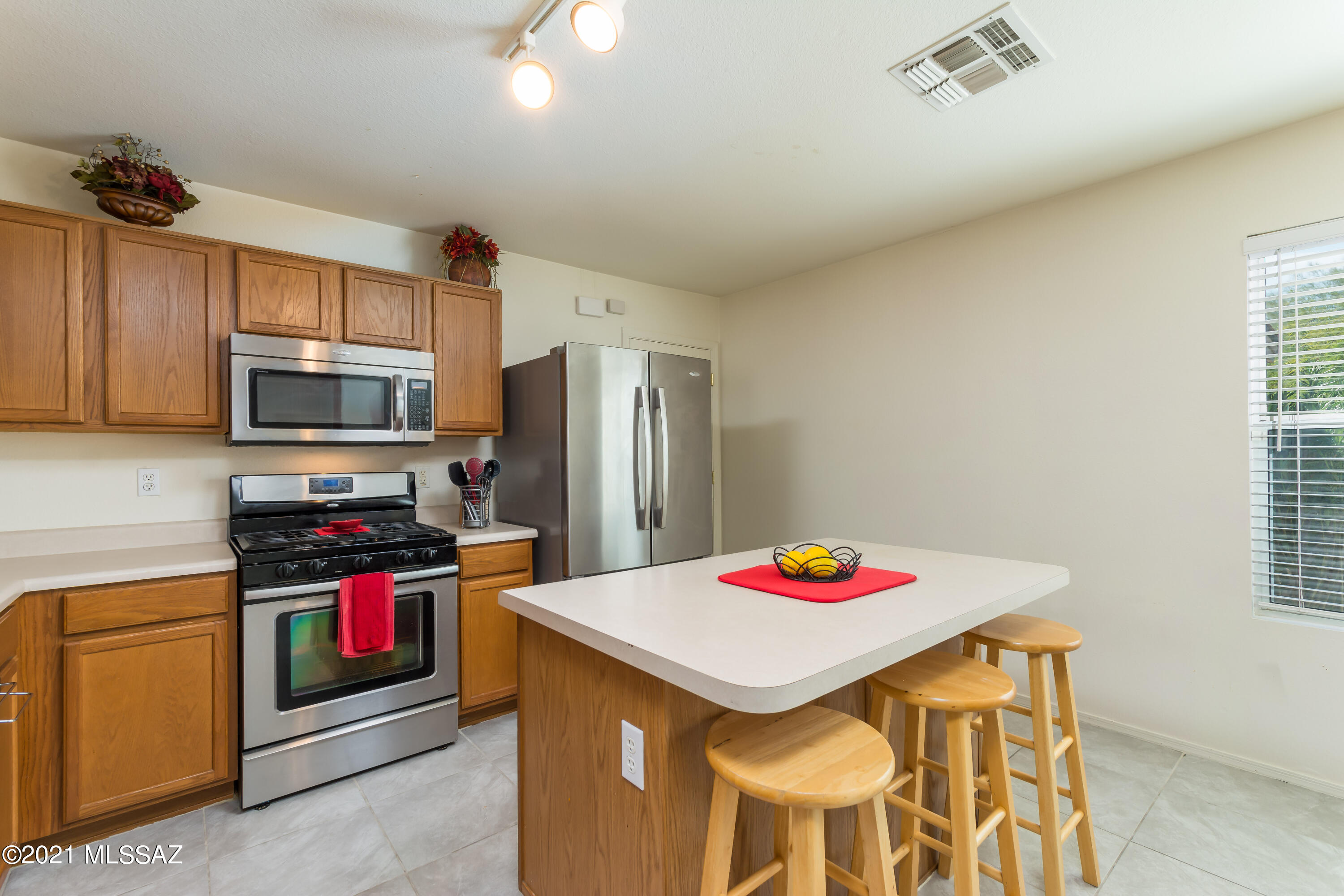 131 E Majesty Palm Place