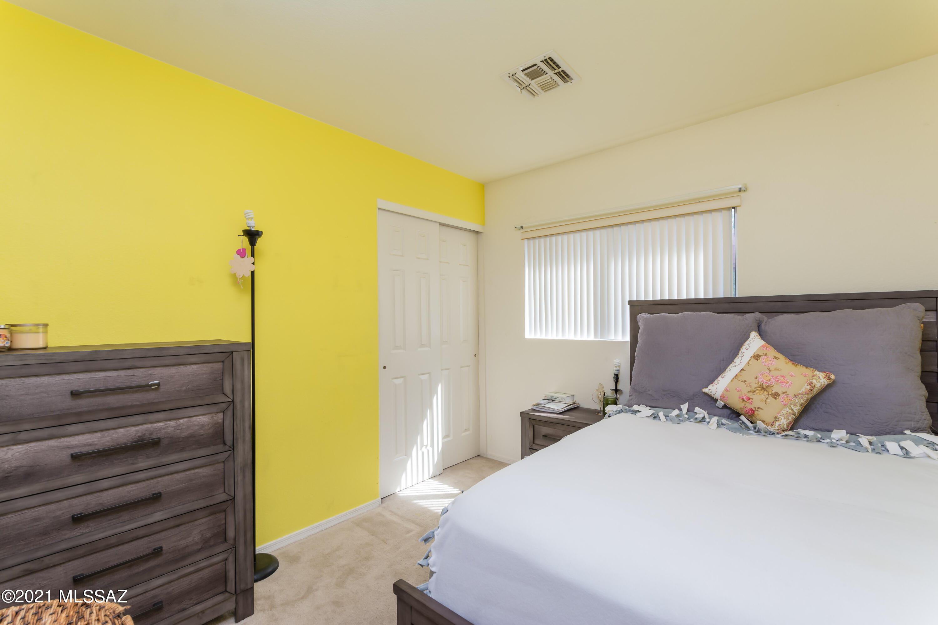131 E Majesty Palm Place