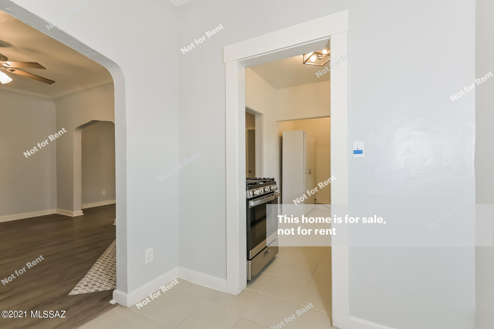 1332 E 9Th Street
