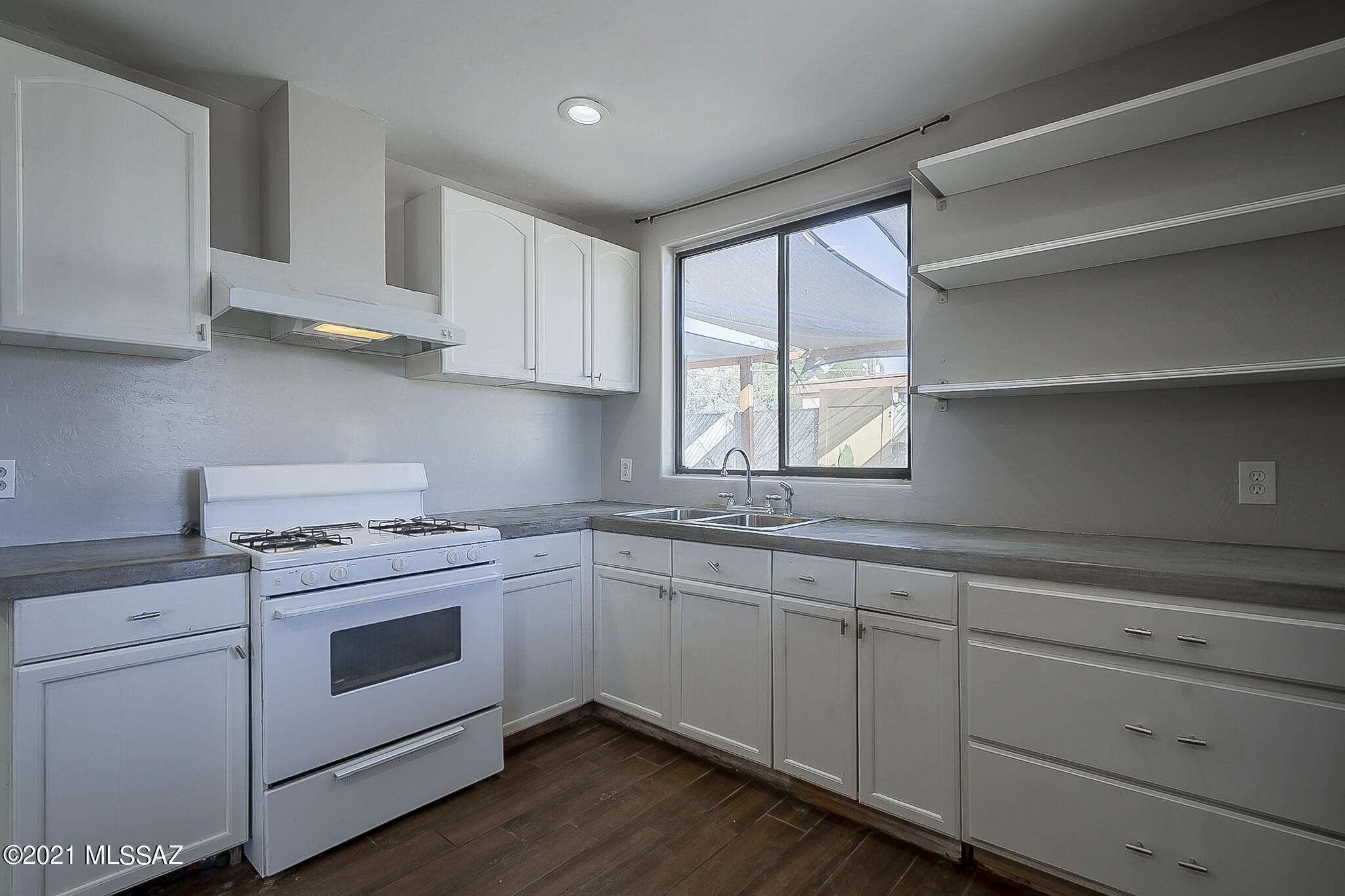 1622 W Circle A Drive