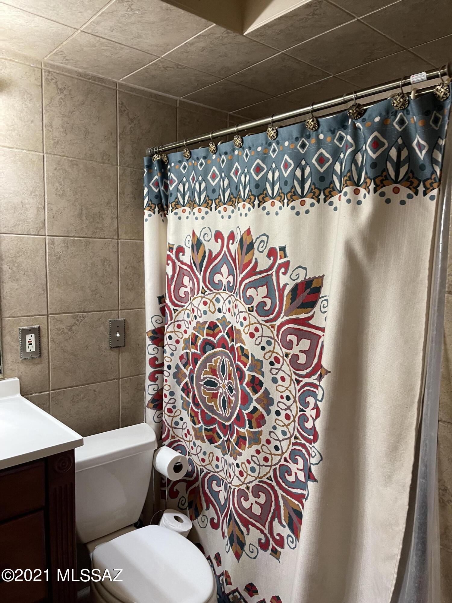 720 W Budmoore Terrace