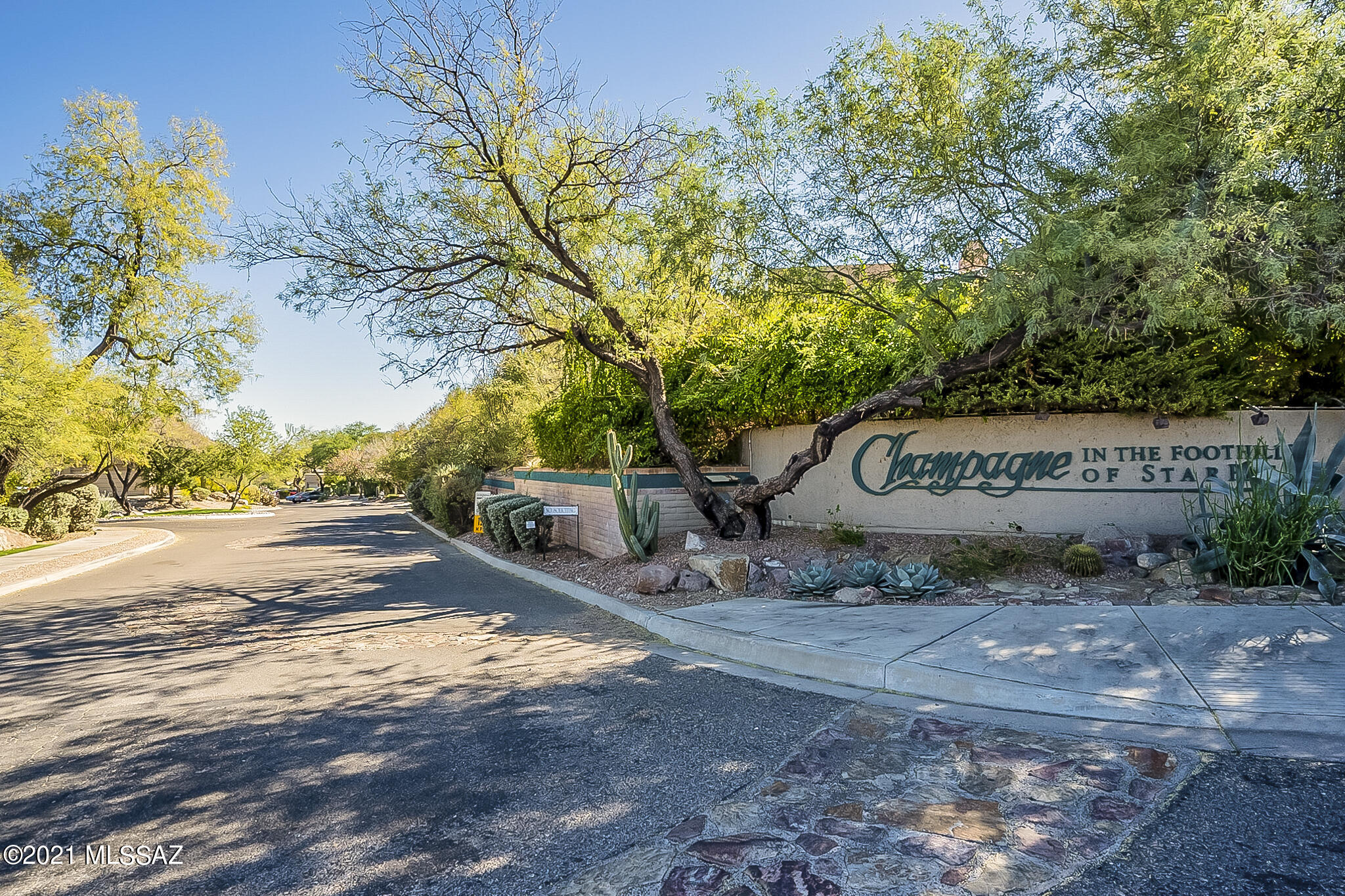 162 N Caviar Place