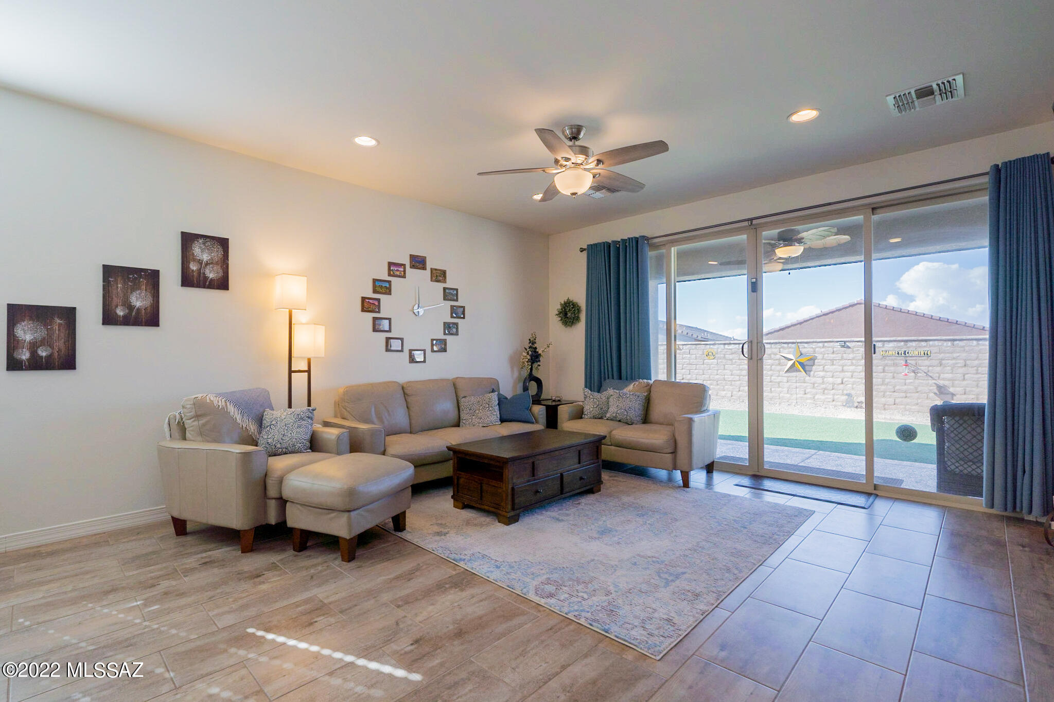 6440 E Via Jardin Verde