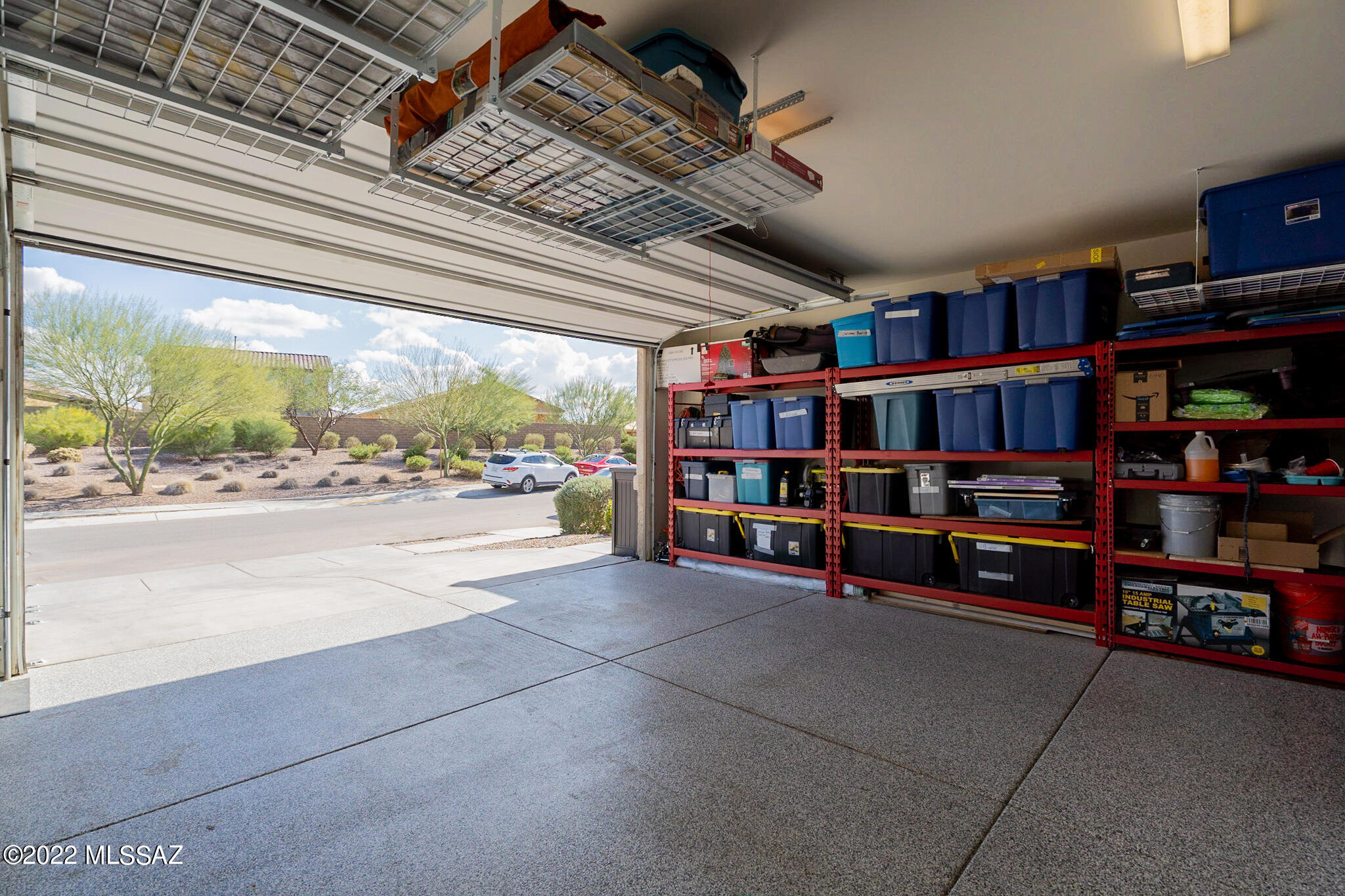 6440 E Via Jardin Verde