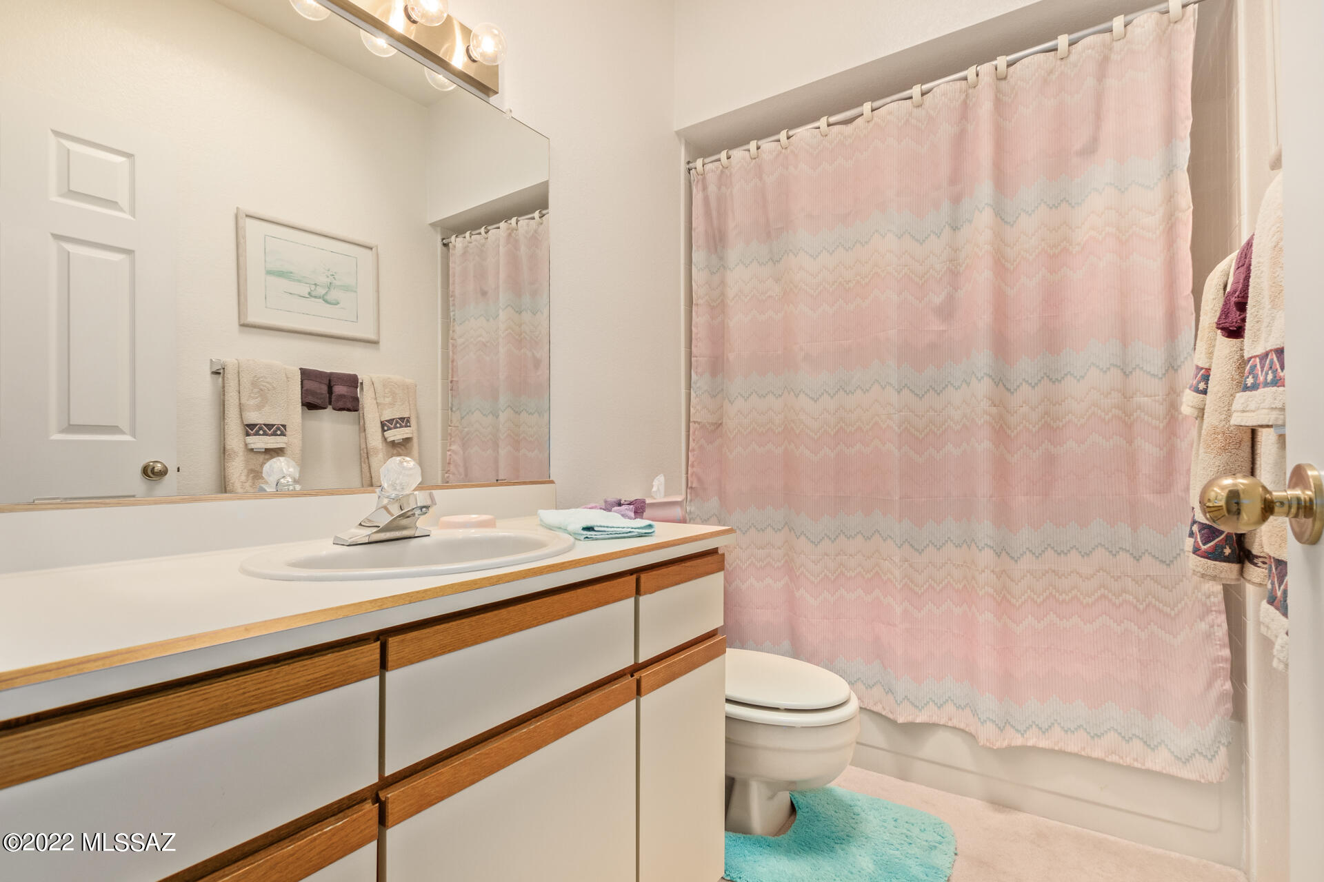 5500 N Valley View Road Unit: 216