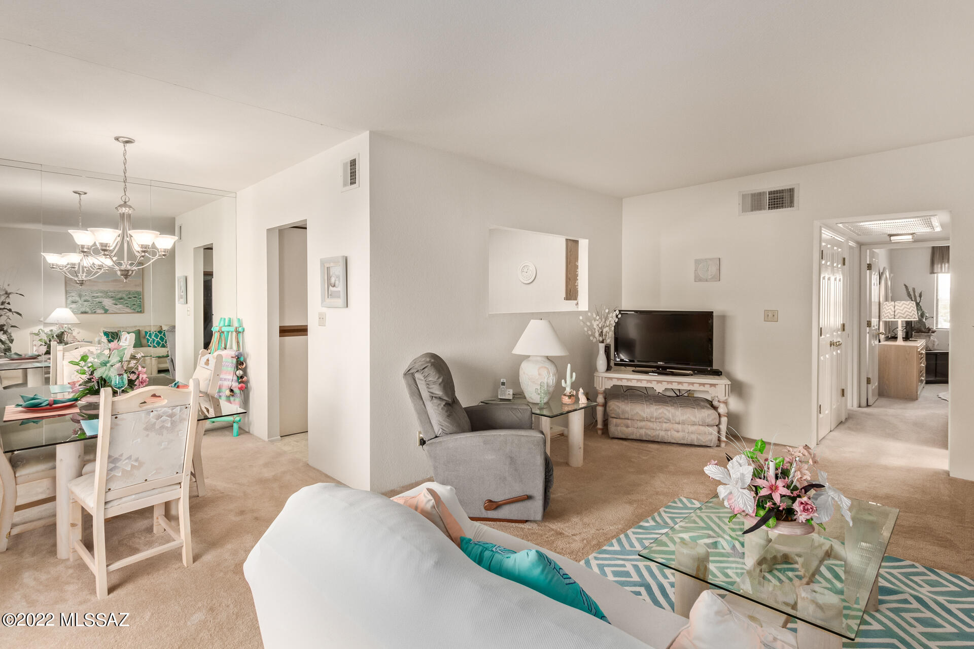 5500 N Valley View Road Unit: 216