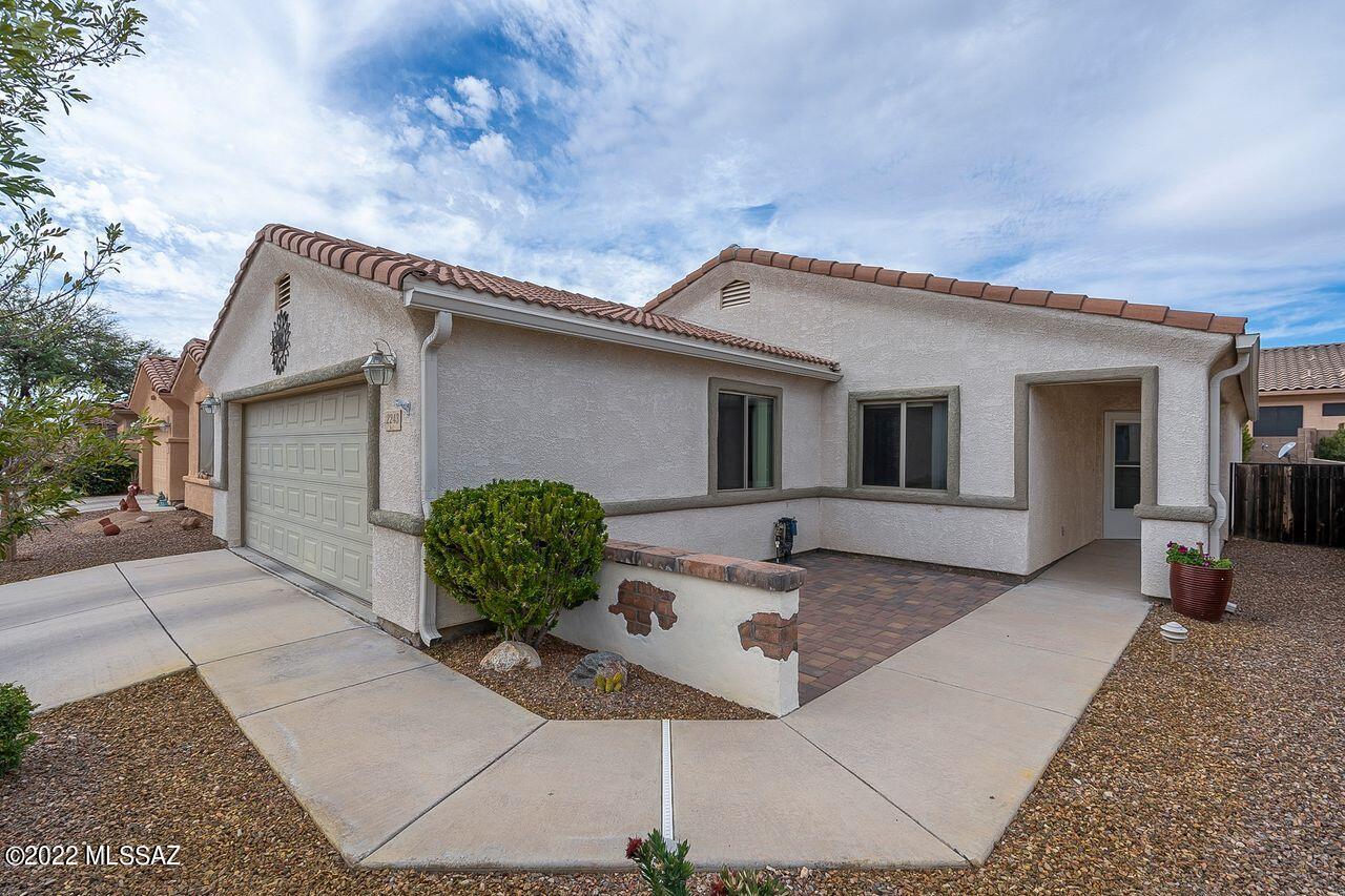 2243 N Avenida Del Petalo