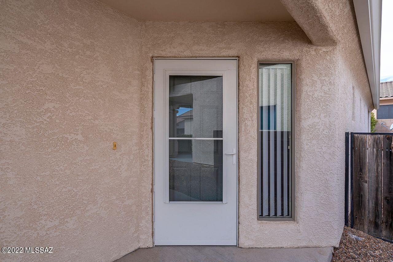 2243 N Avenida Del Petalo