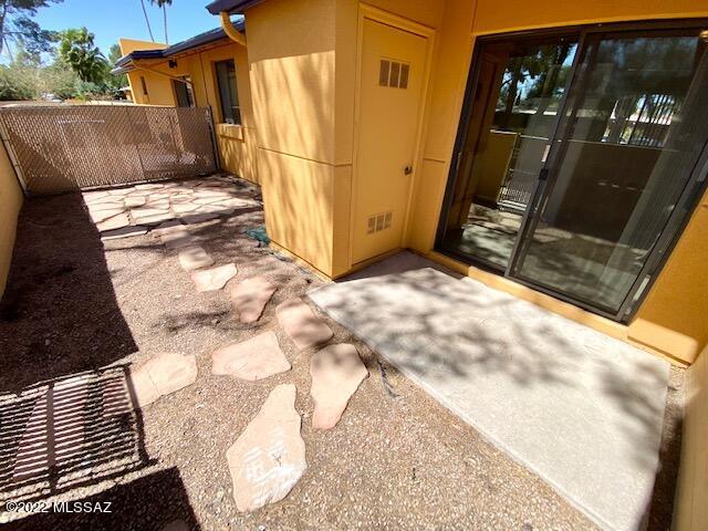 350 N Silverbell Road Unit: 140