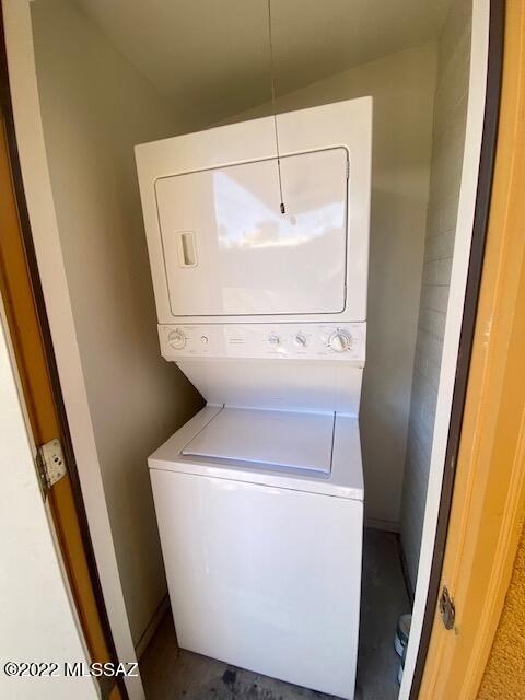 350 N Silverbell Road Unit: 140
