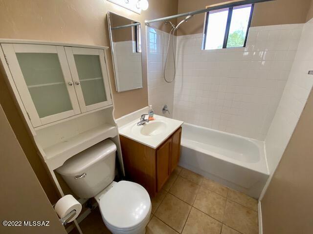 350 N Silverbell Road Unit: 140