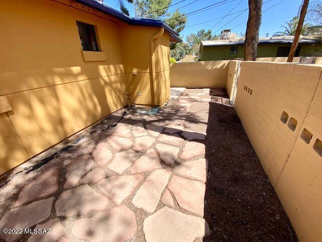 350 N Silverbell Road Unit: 140