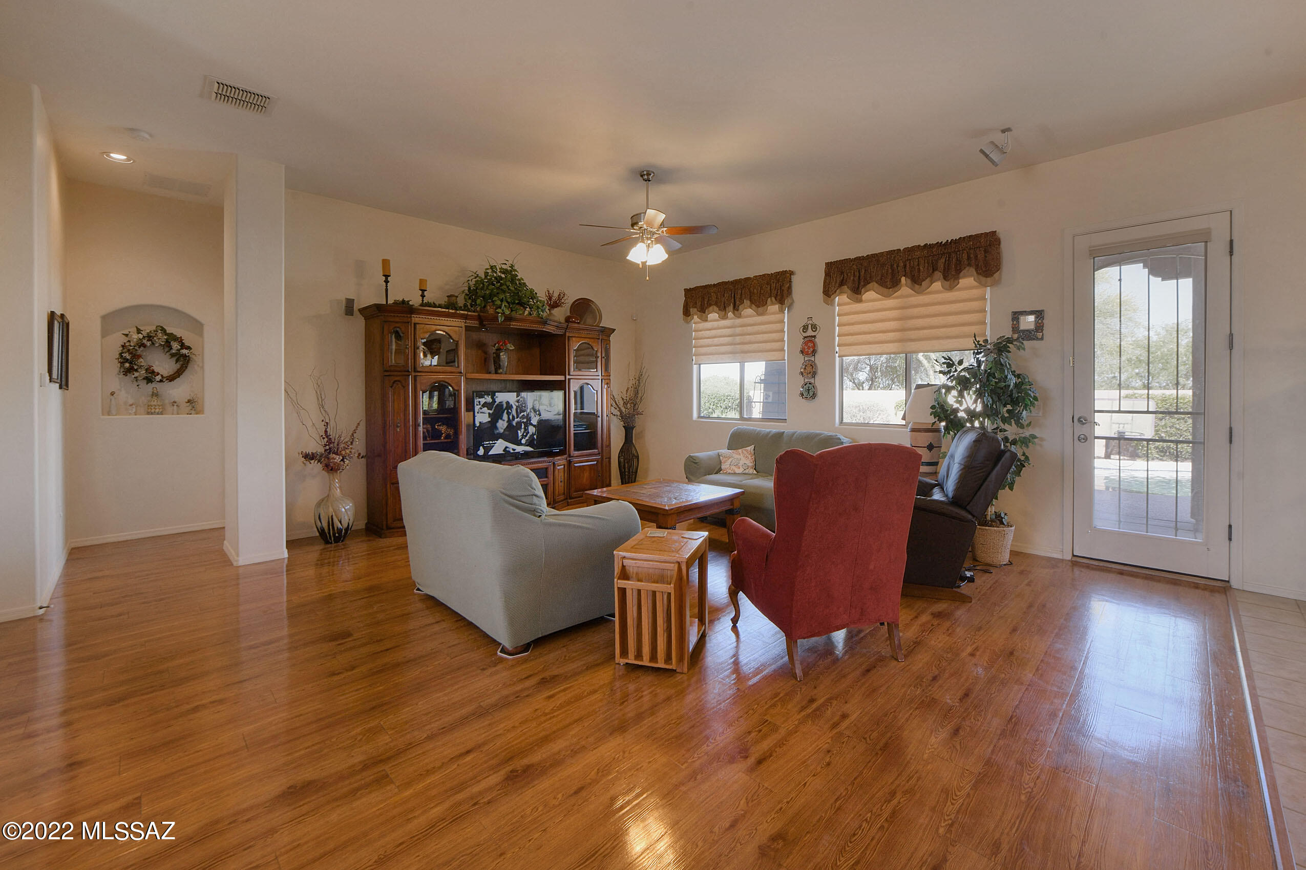 7521 S Woodbury Grove Drive