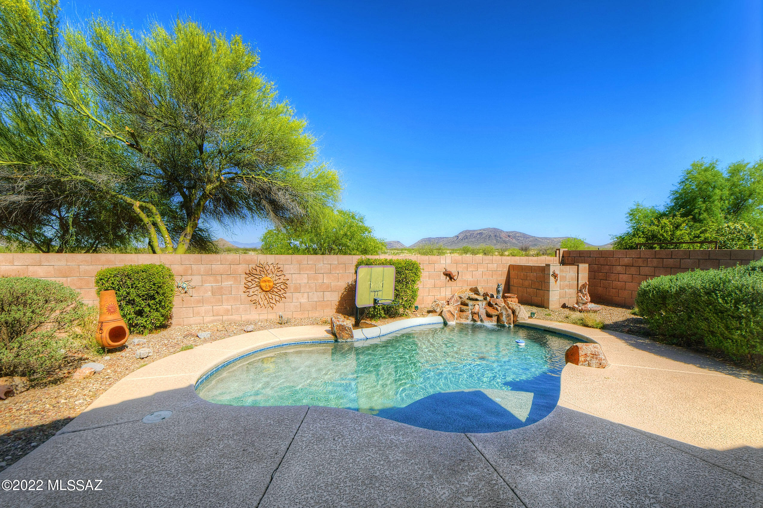 7521 S Woodbury Grove Drive