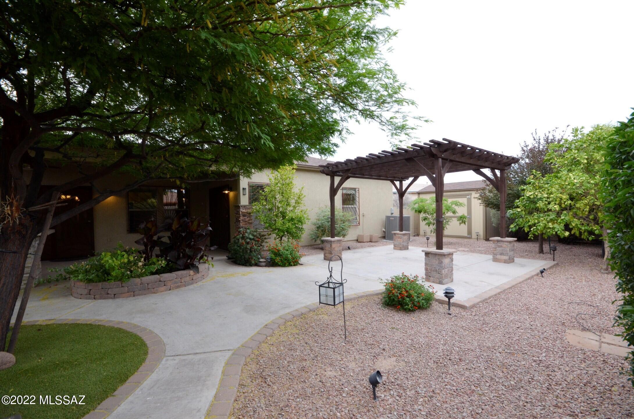 1569 W Deacon Drive