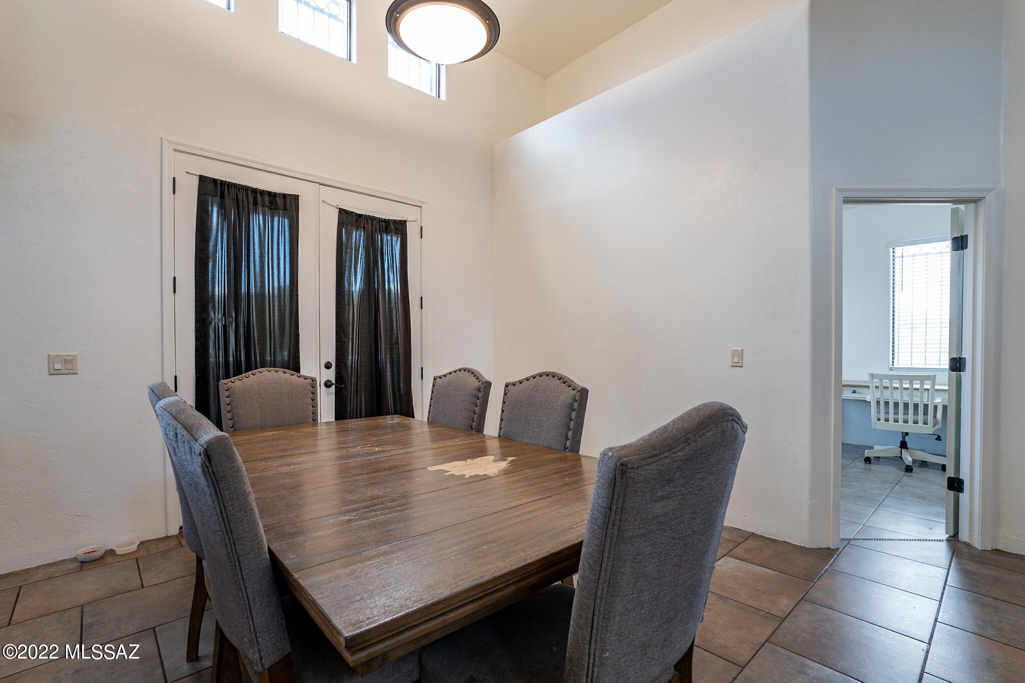 241 E Scepter Lane
