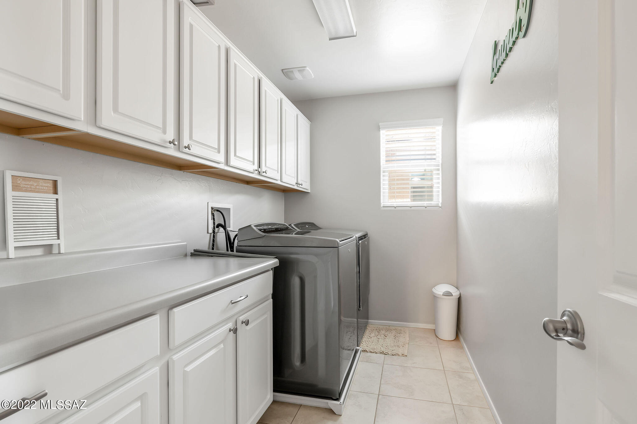6580 E Via Jardin Verde