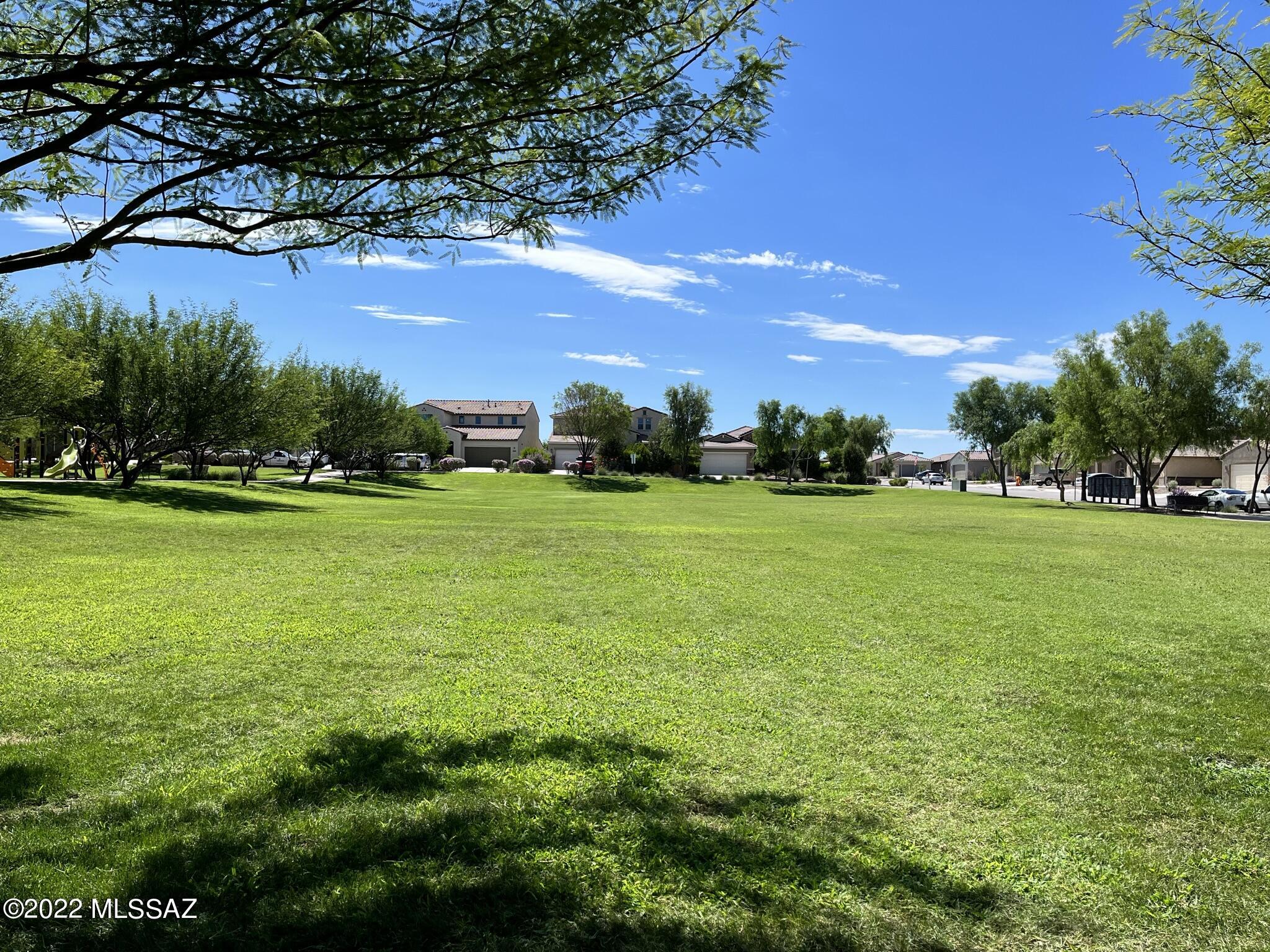 6580 E Via Jardin Verde