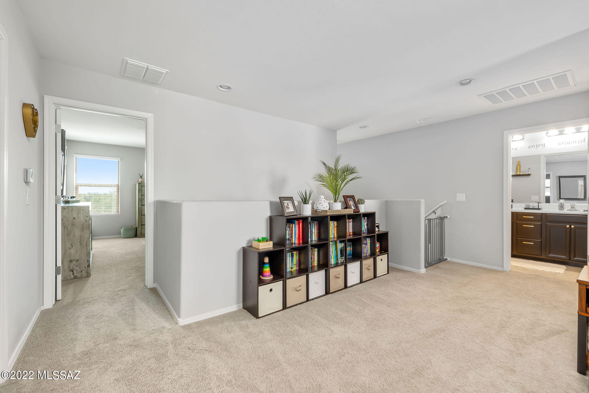 6580 E Via Jardin Verde