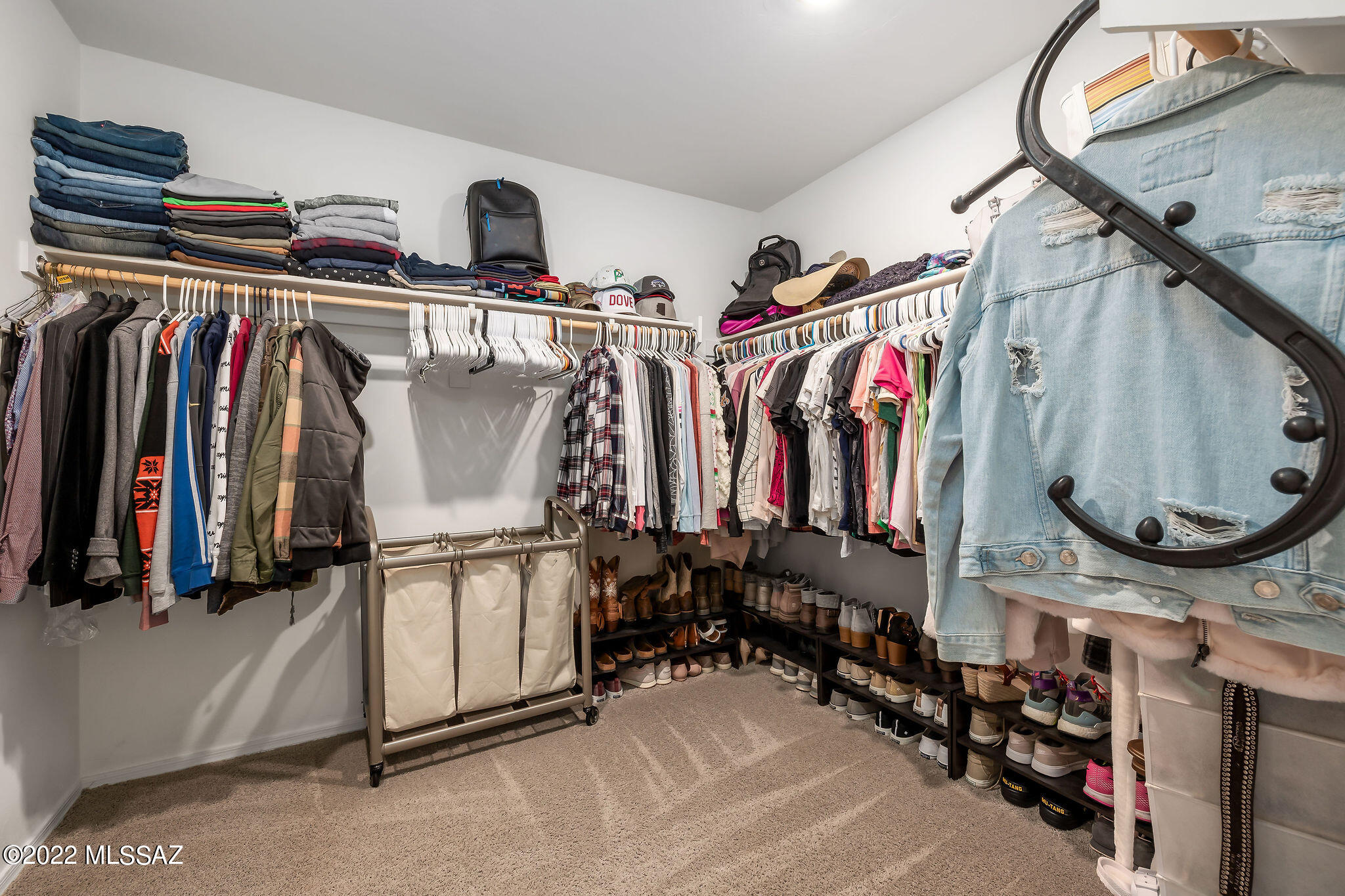 6580 E Via Jardin Verde