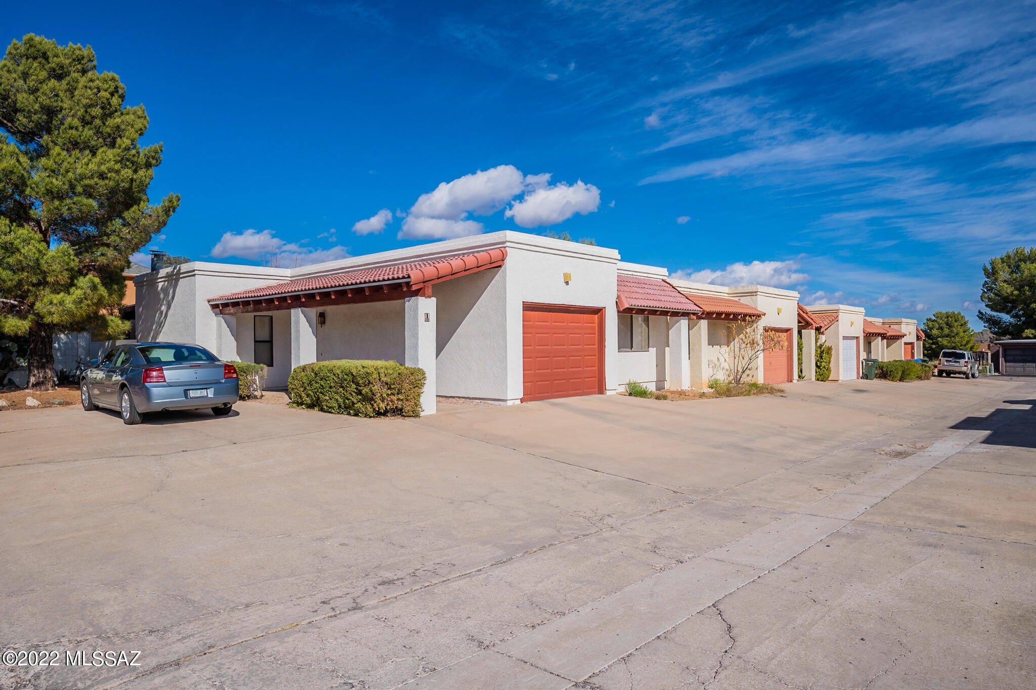 4511 Buena Loma Way