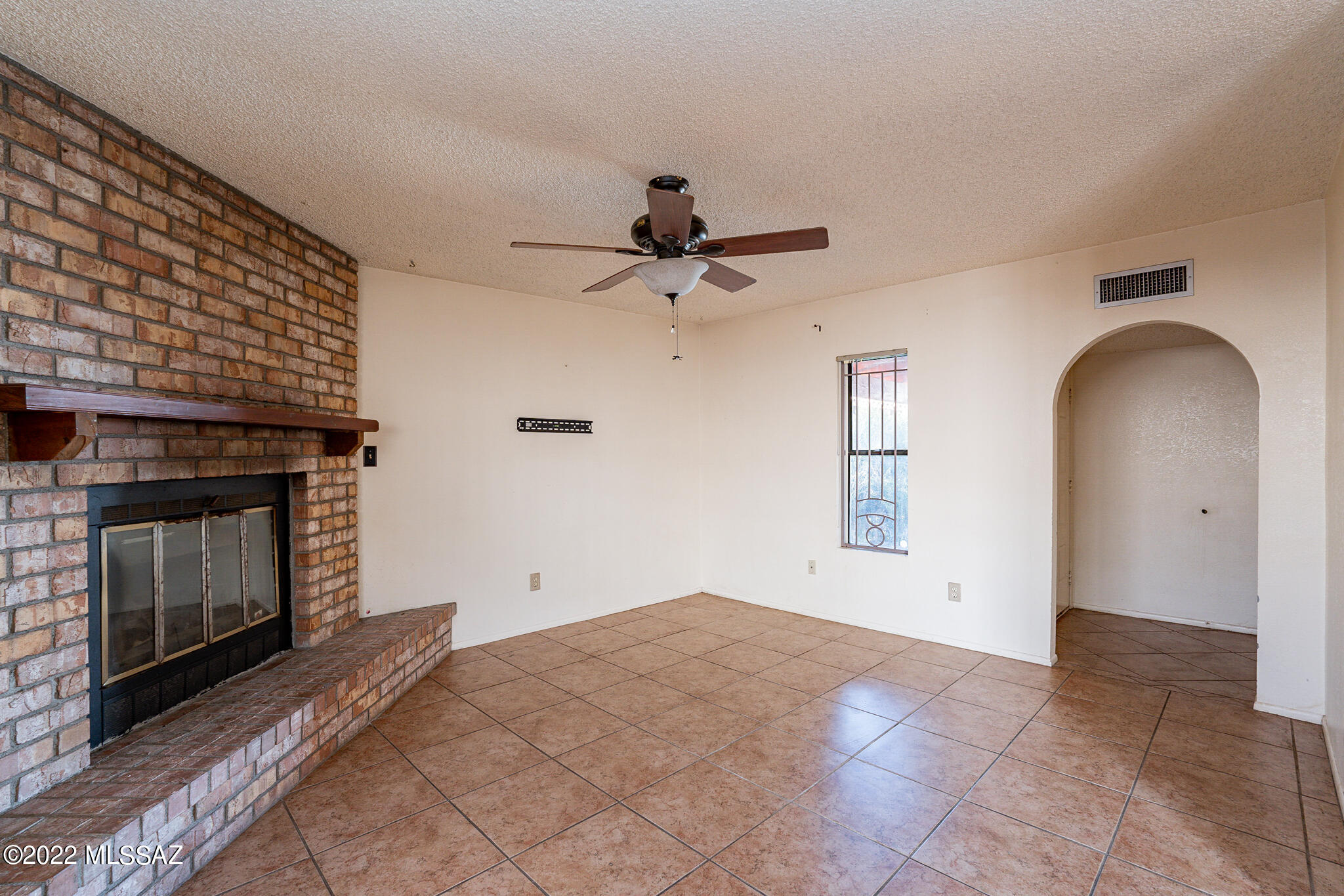 4511 Buena Loma Way