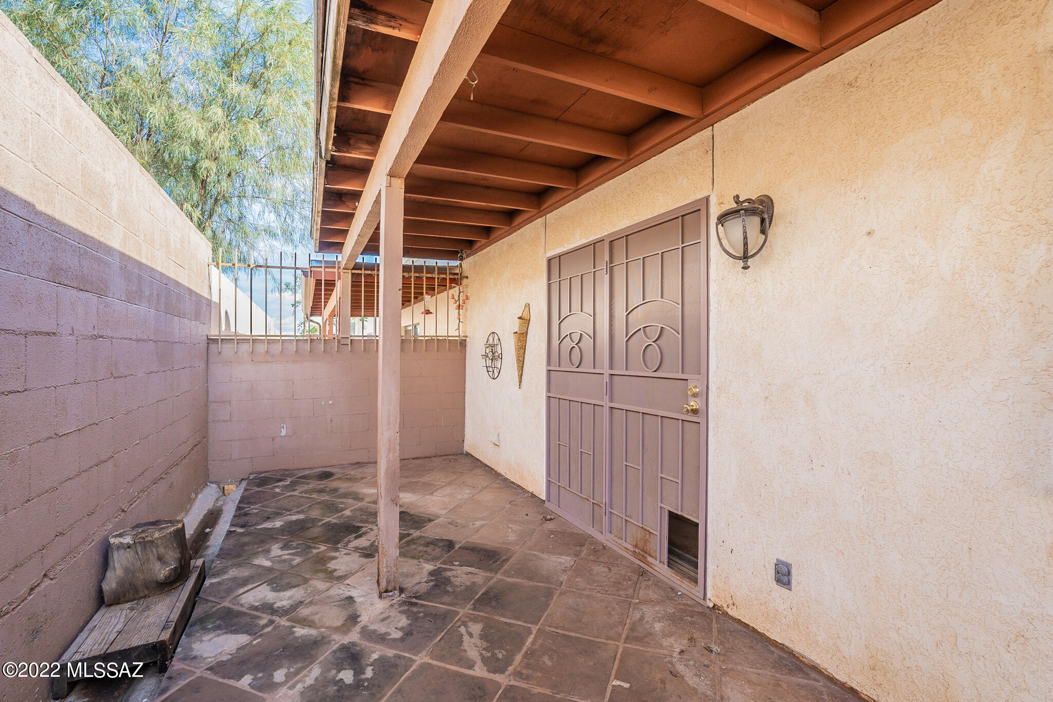 4511 Buena Loma Way