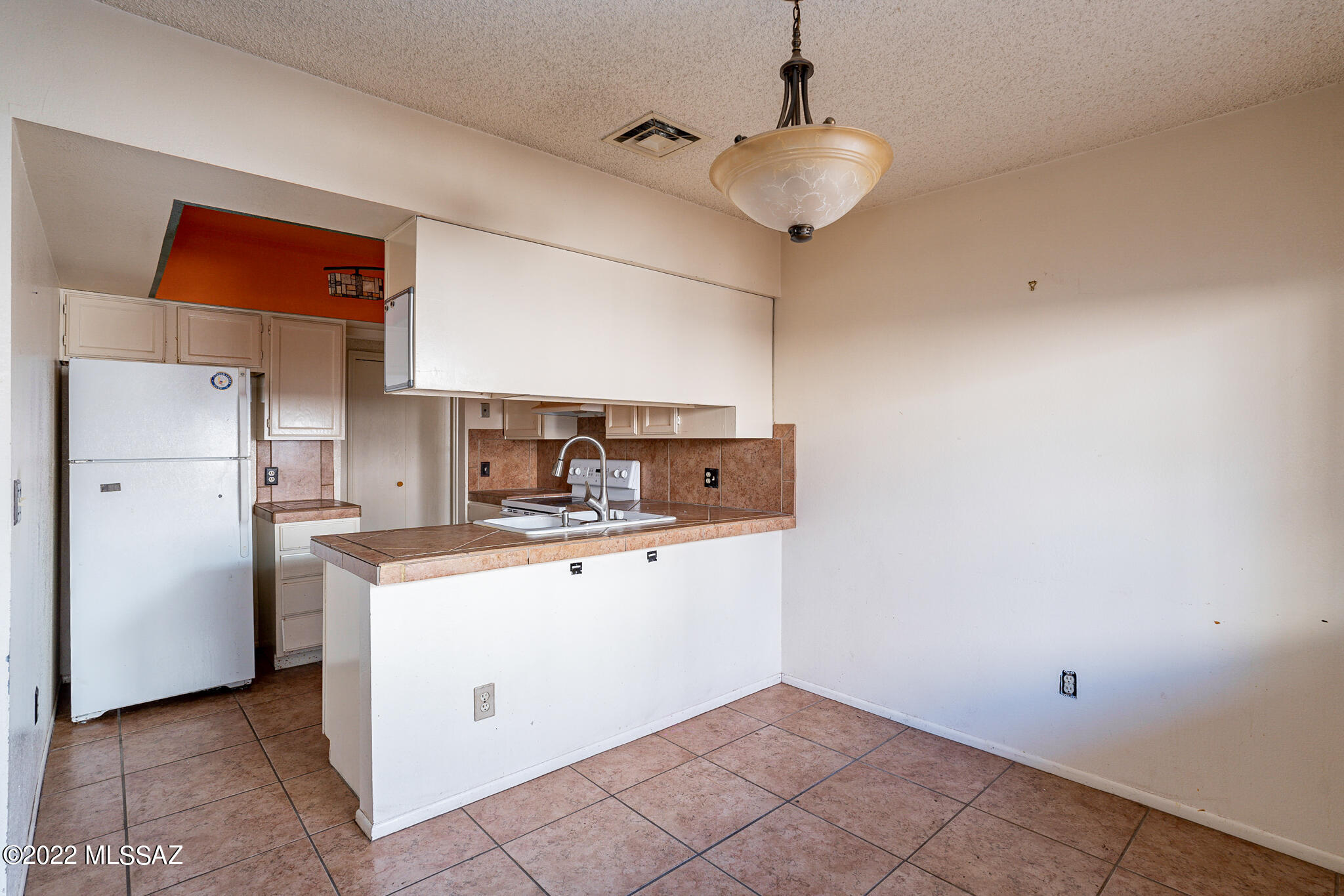 4511 Buena Loma Way