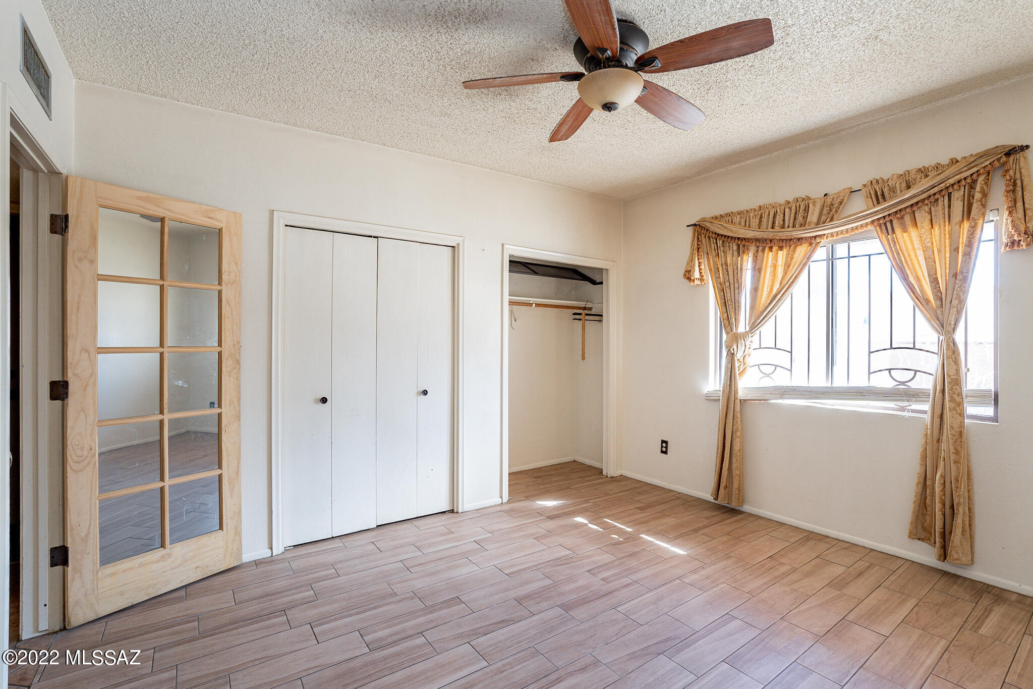 4511 Buena Loma Way