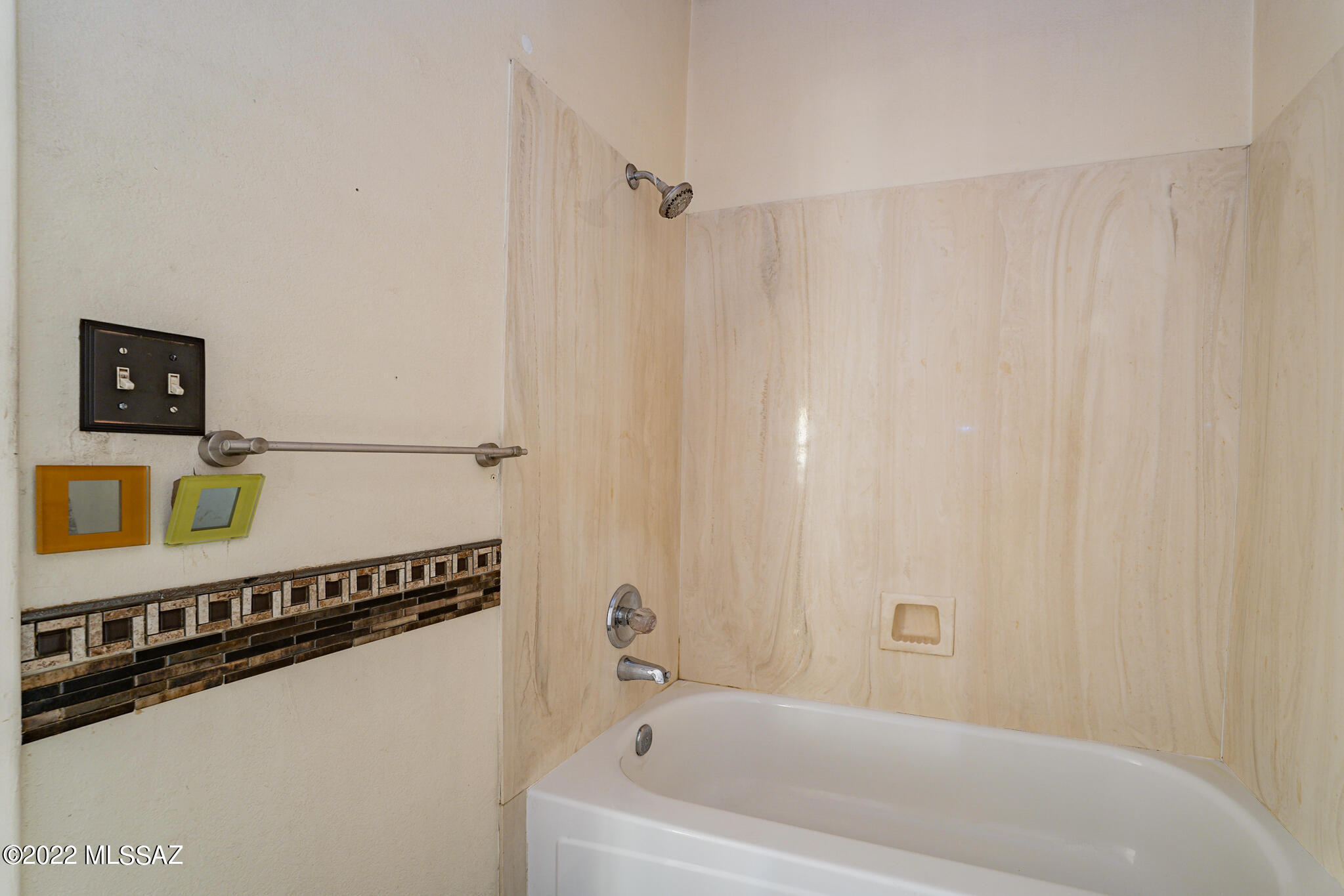4511 Buena Loma Way