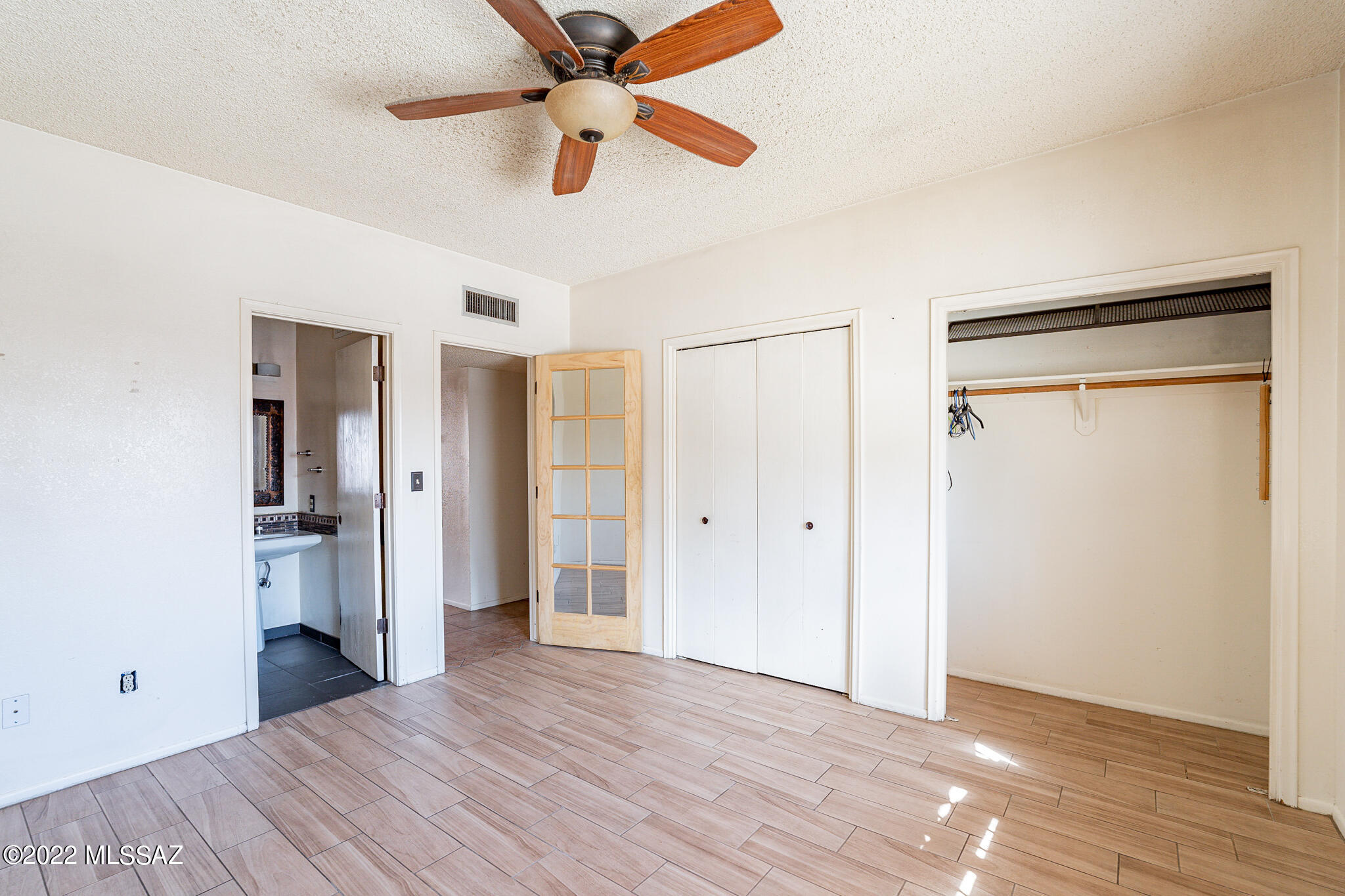 4511 Buena Loma Way