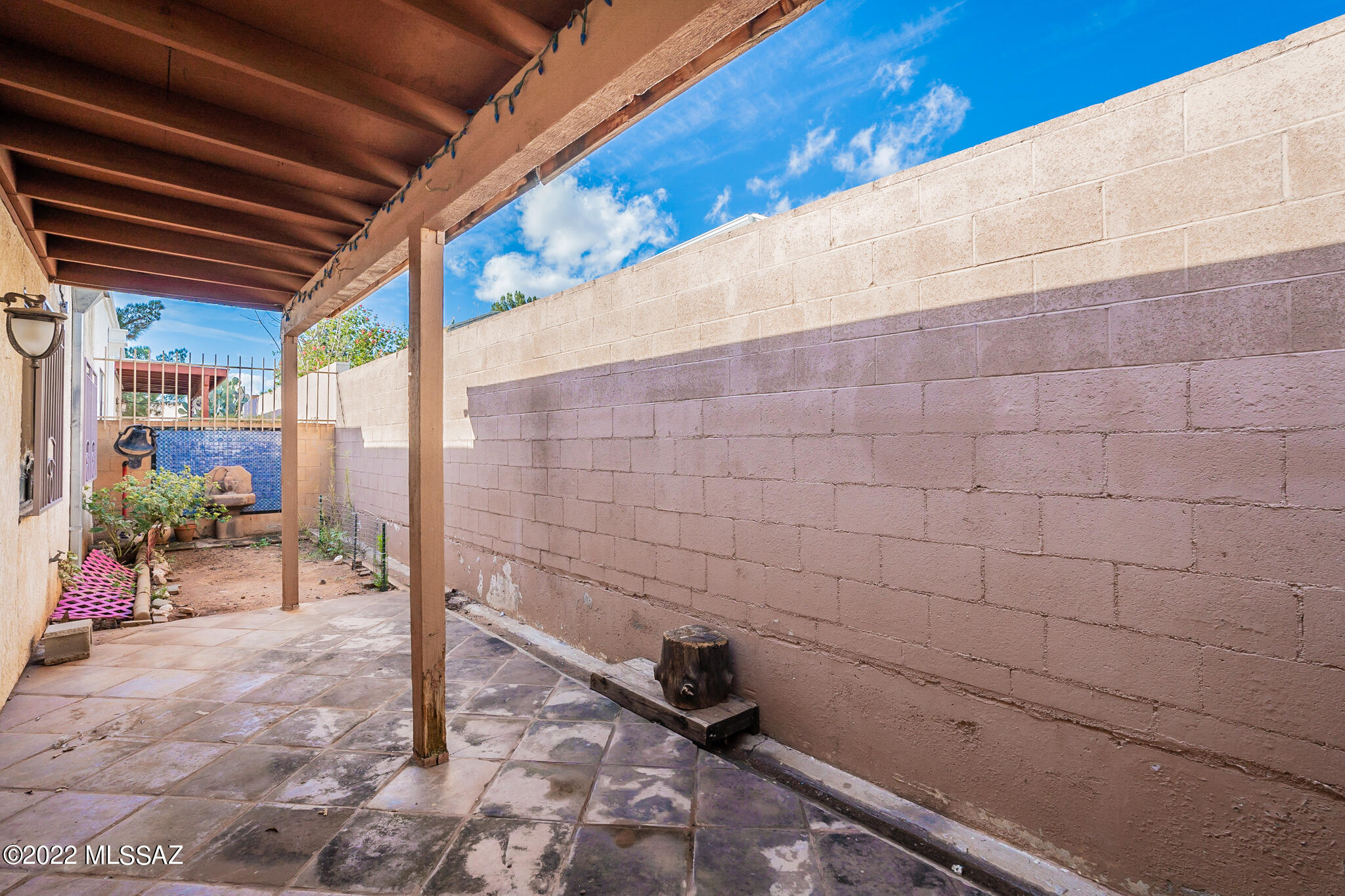 4511 Buena Loma Way