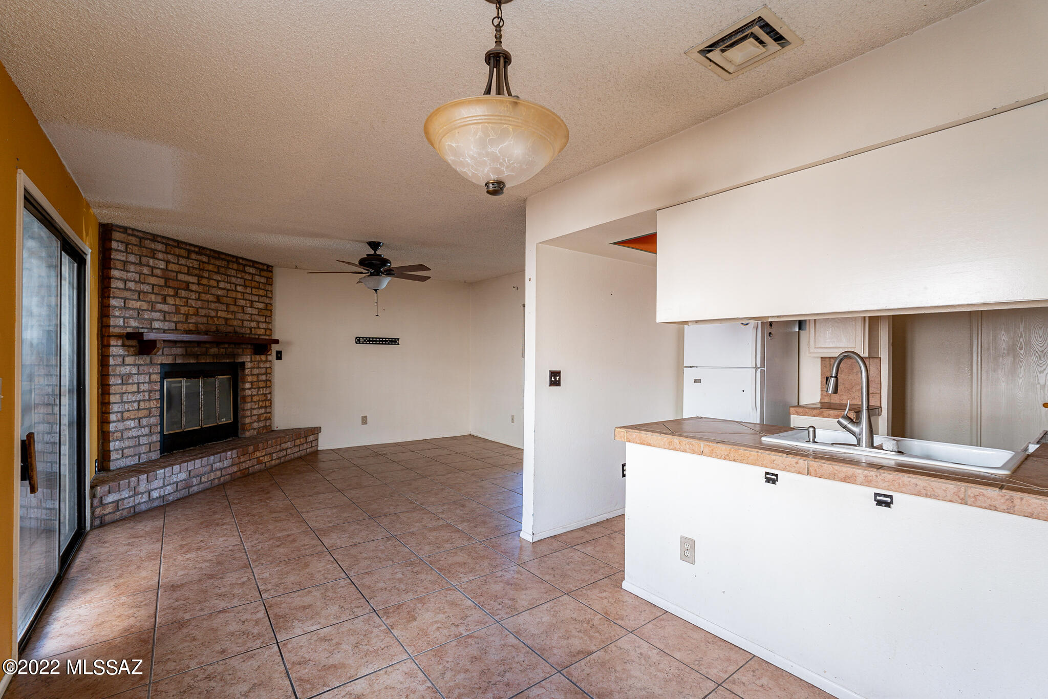 4511 Buena Loma Way