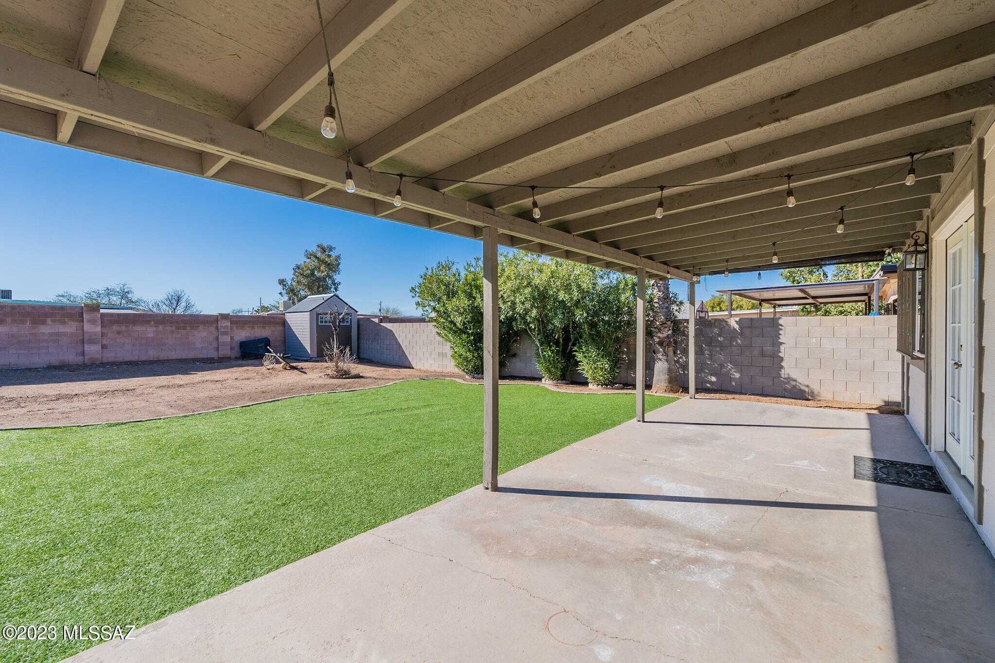 951 W Elvira Road