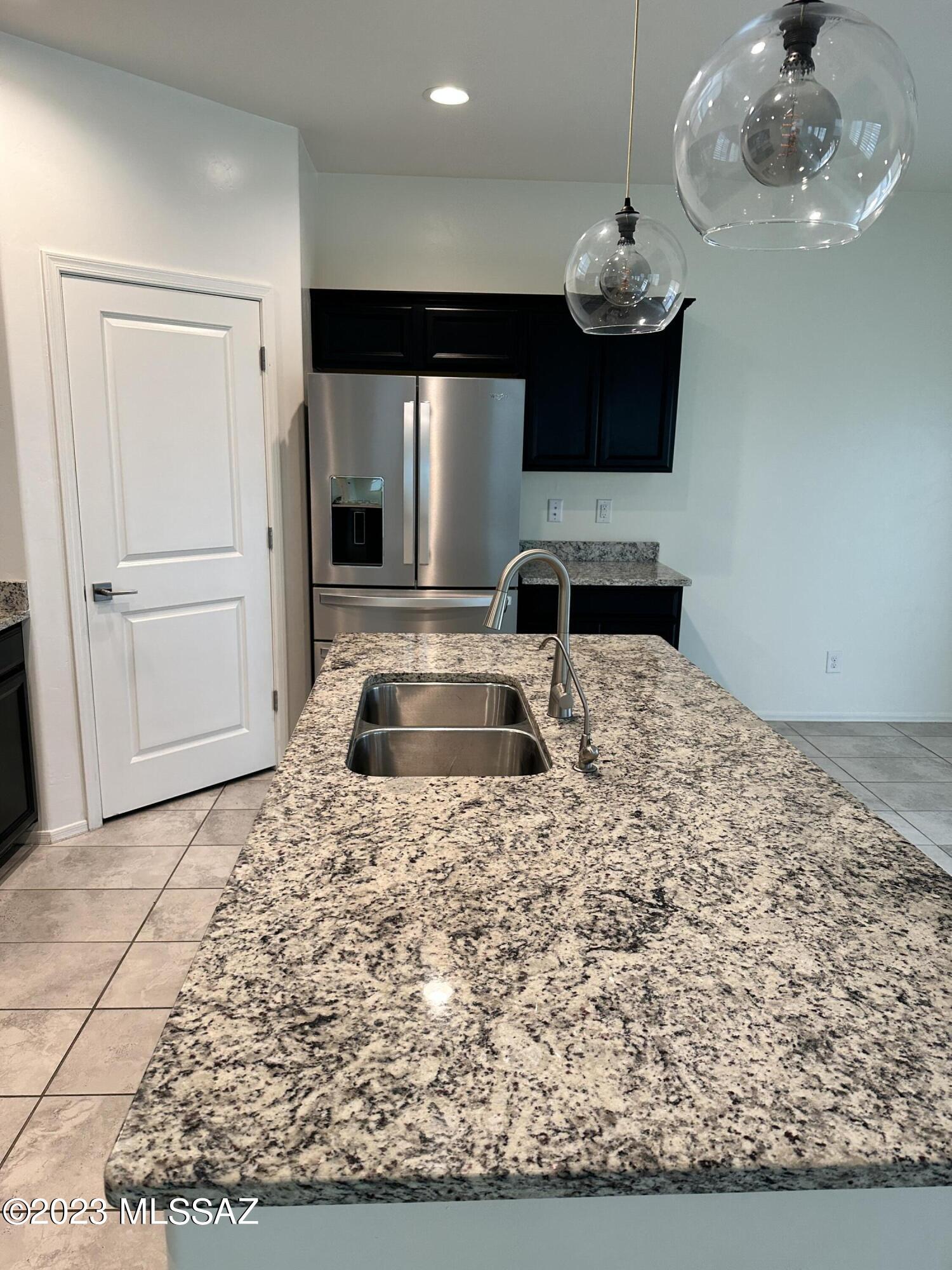 7544 S Circulo Rio Blanco