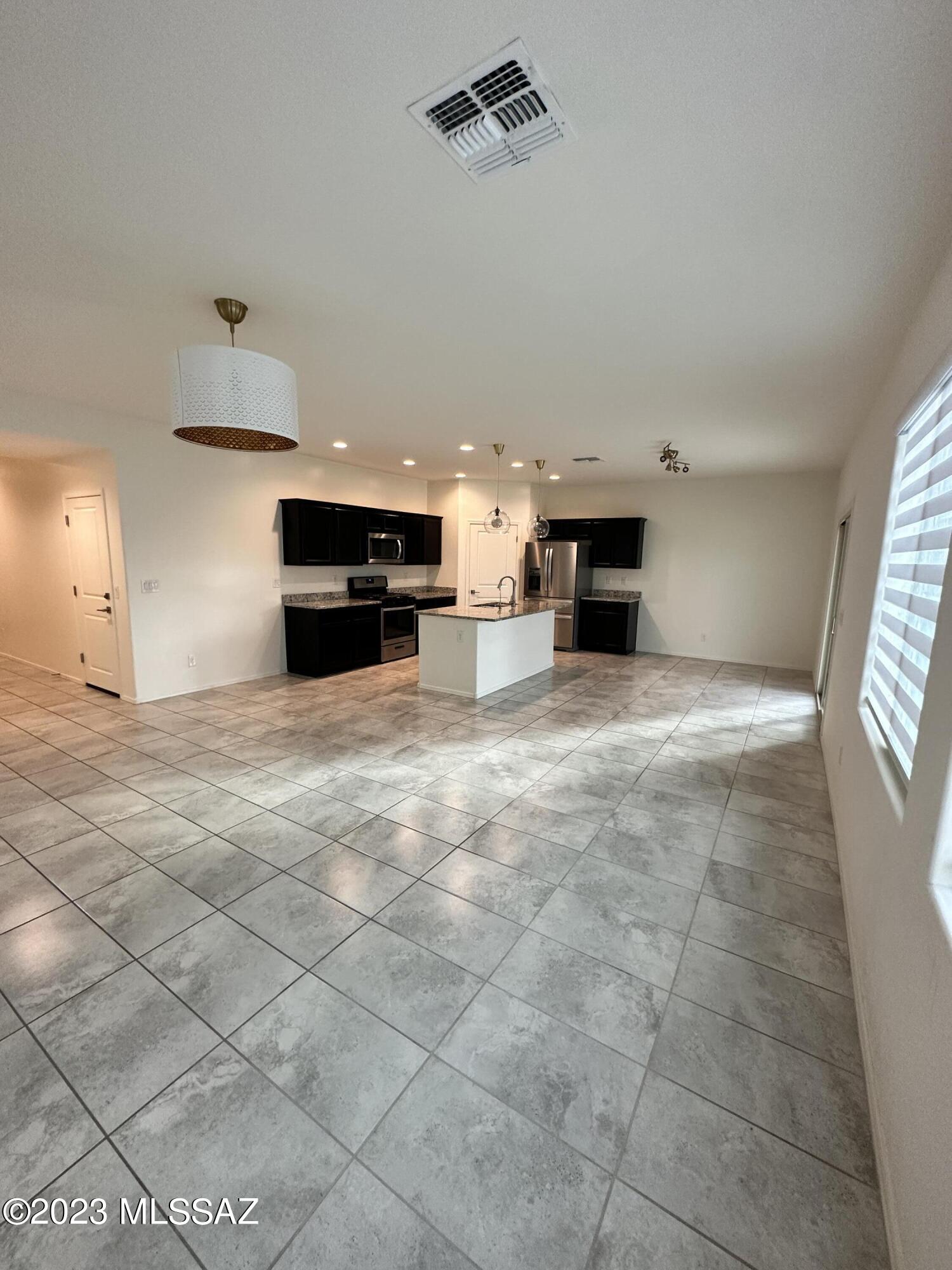 7544 S Circulo Rio Blanco