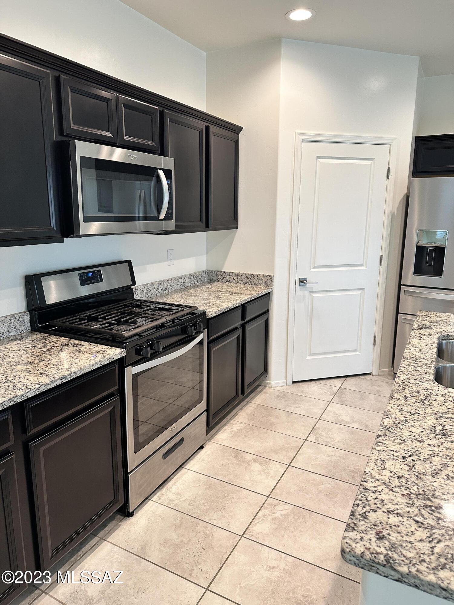 7544 S Circulo Rio Blanco