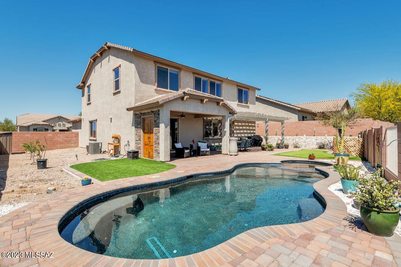 60947 E Eagle Ridge Drive
