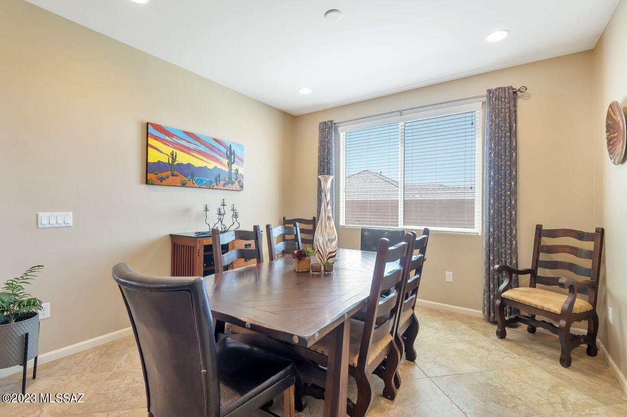 60947 E Eagle Ridge Drive