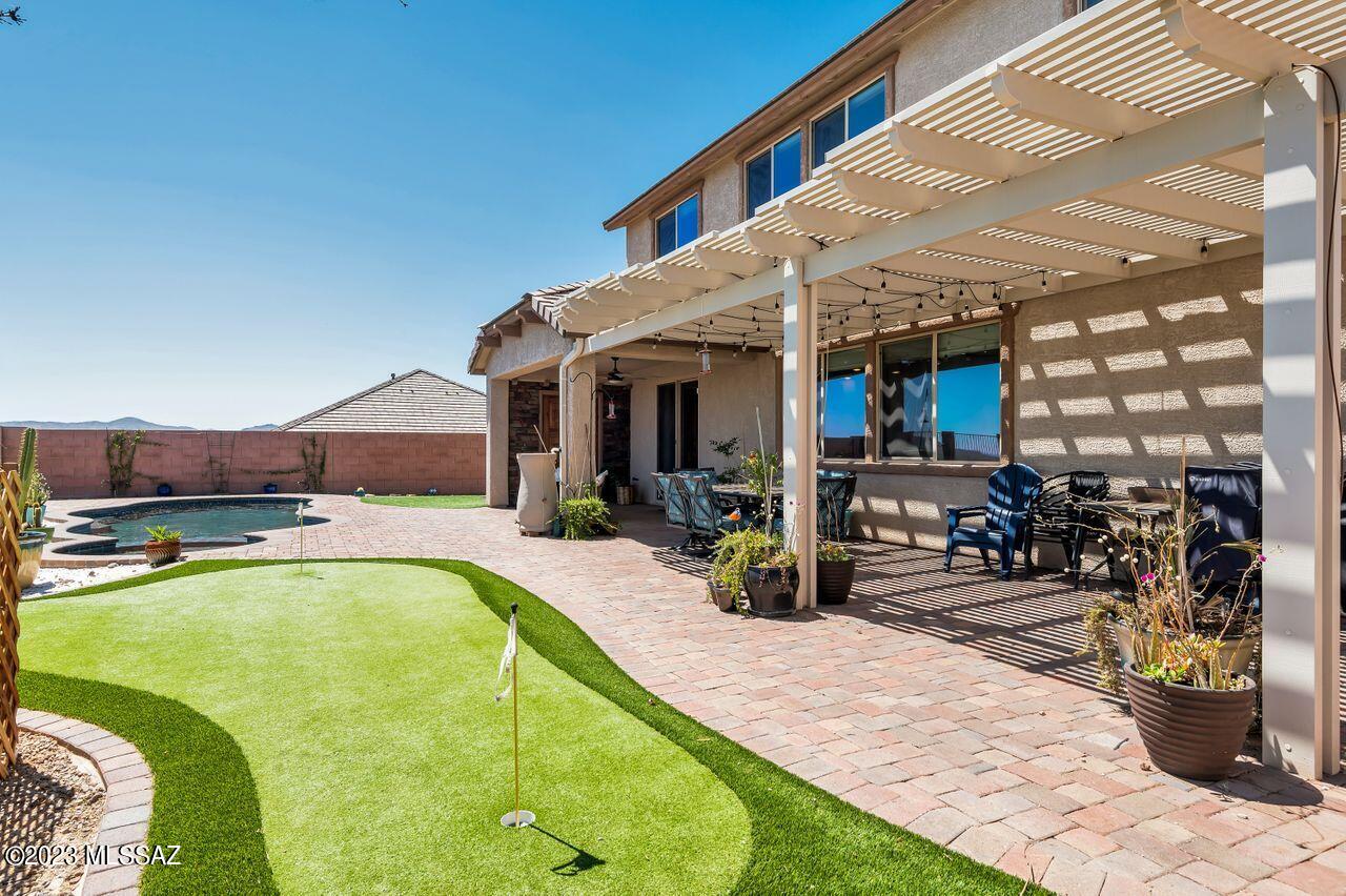 60947 E Eagle Ridge Drive