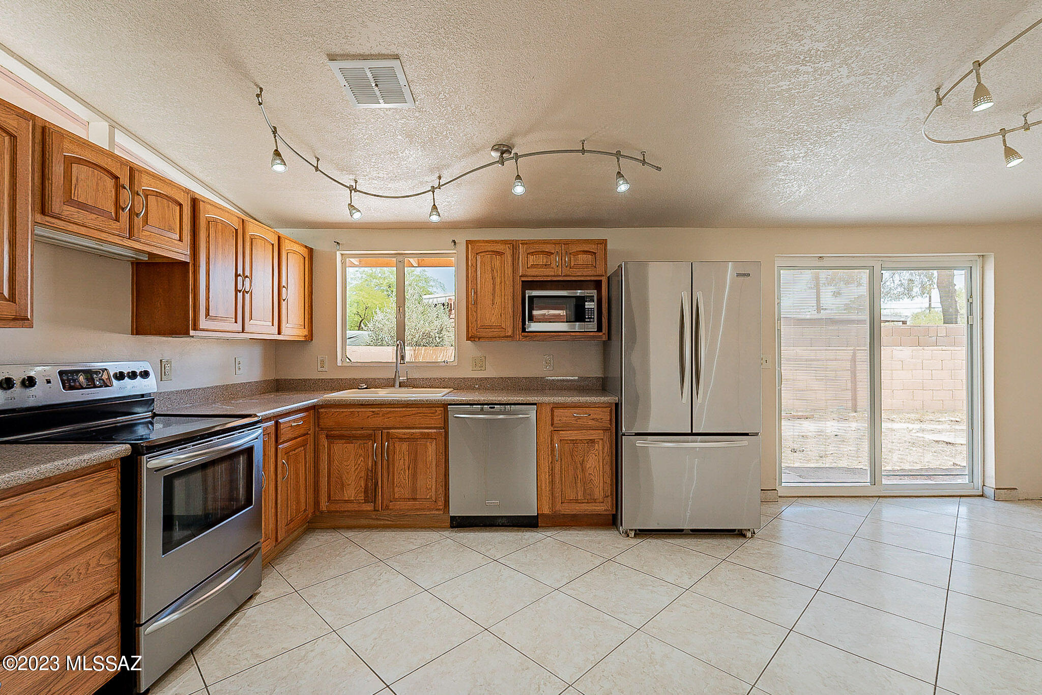 7002 E Kirkland Drive