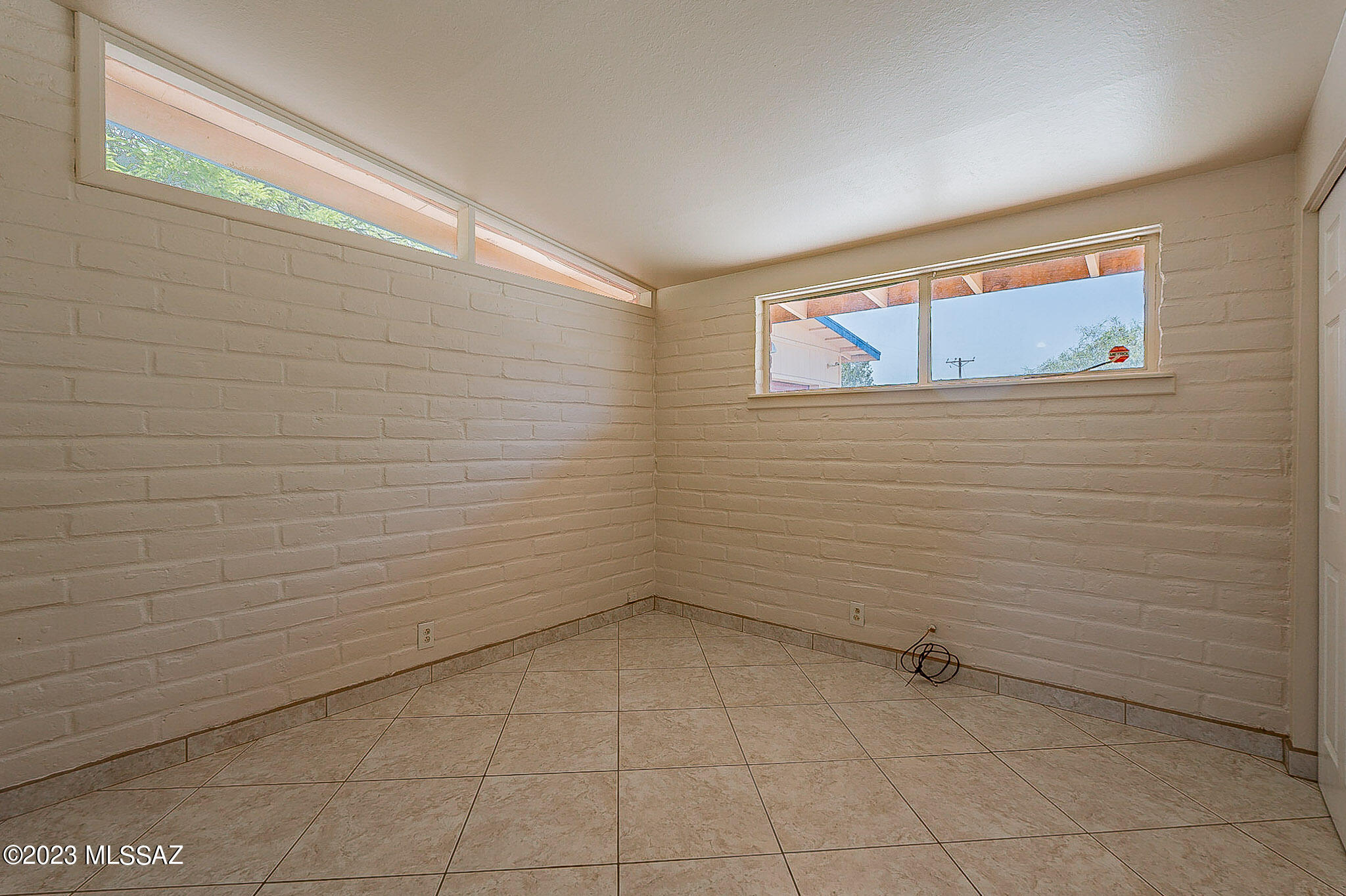 7002 E Kirkland Drive