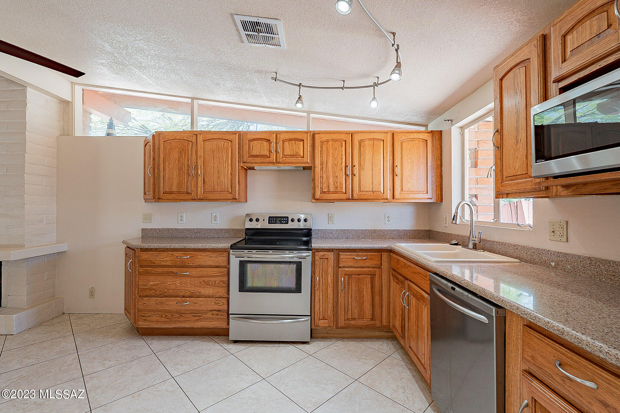 7002 E Kirkland Drive